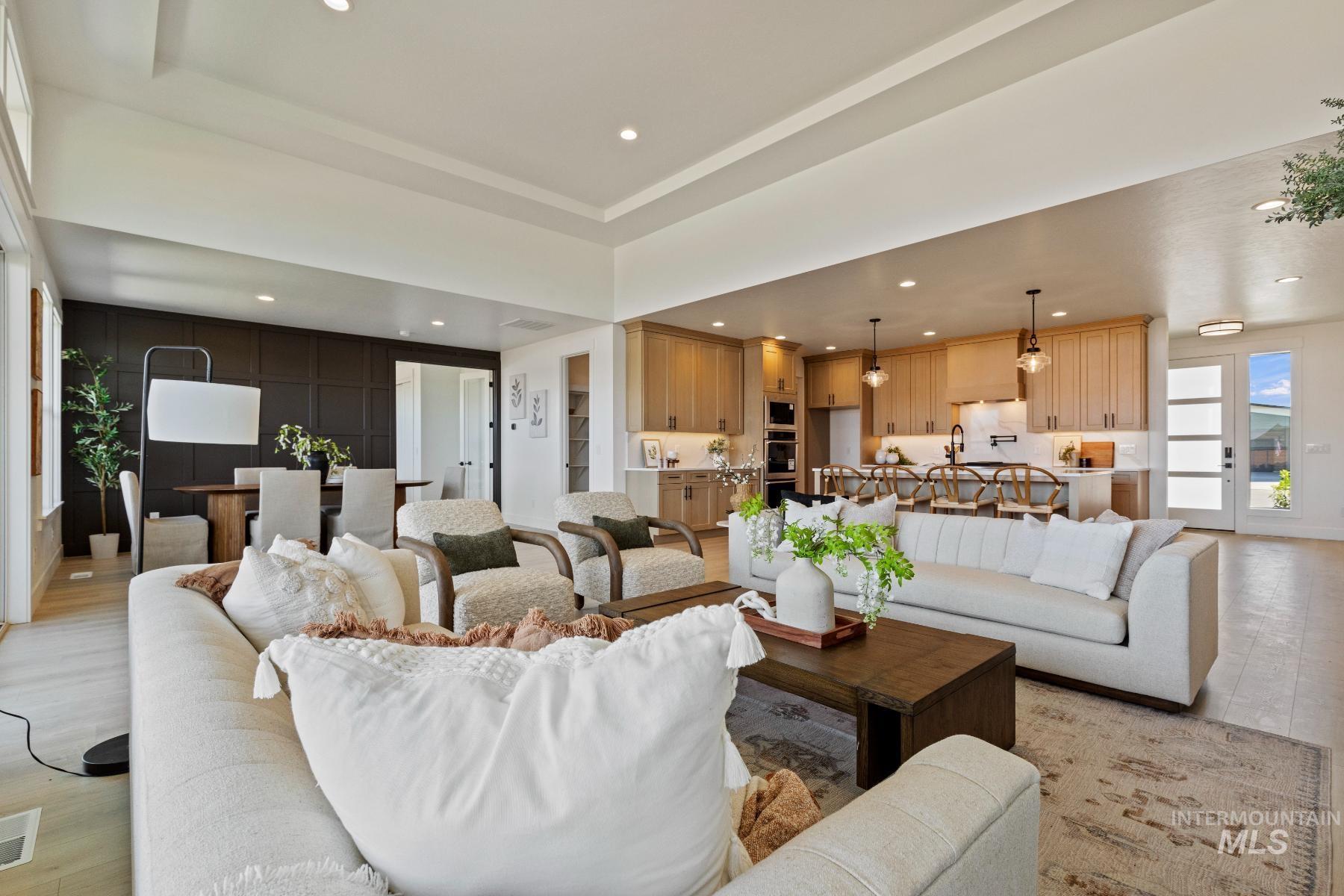 6755 N Ellis Park Ave, Meridian, Idaho 83646, 4 Bedrooms, 2.5 Bathrooms, Residential For Sale, Price $864,000, 98967203