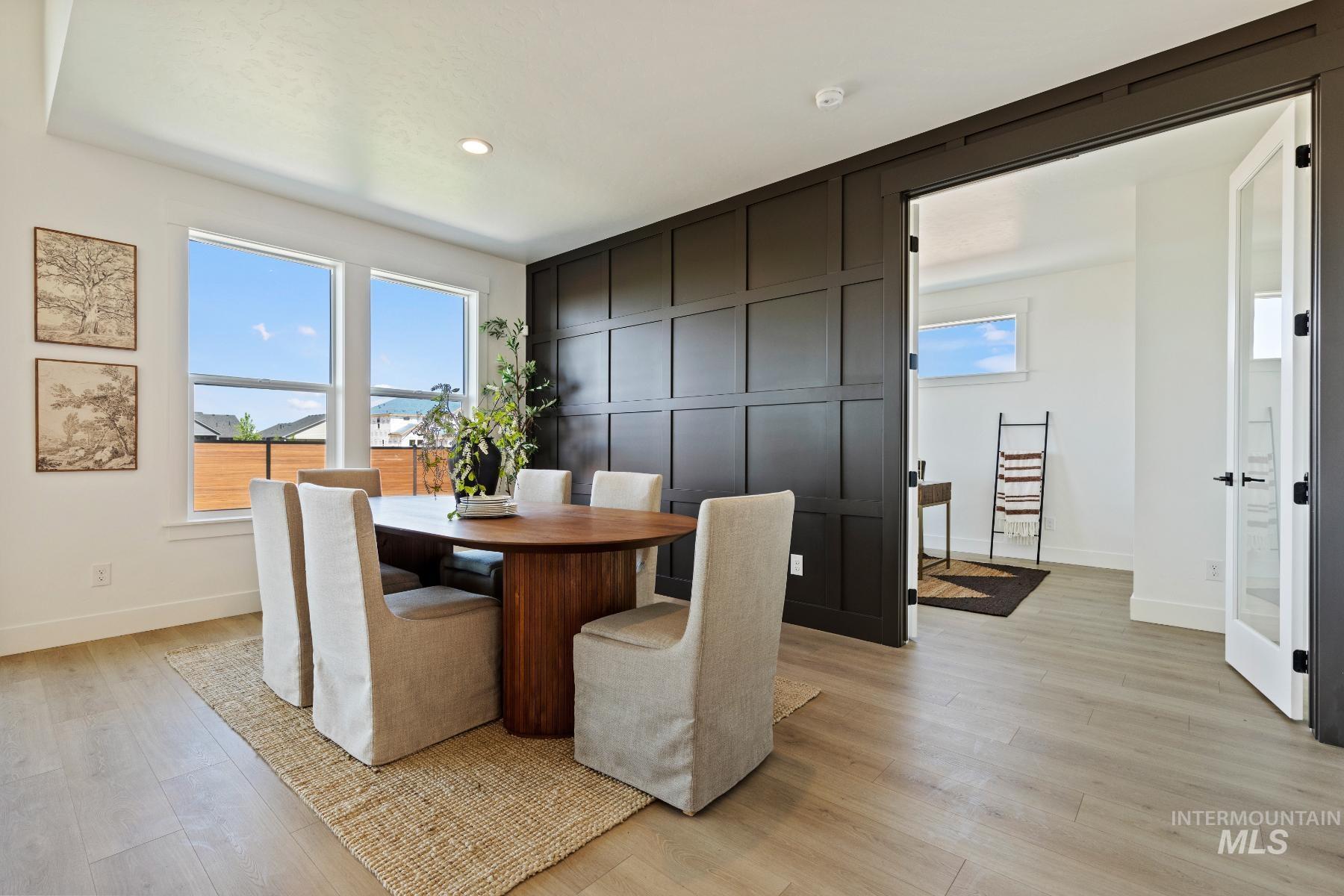 6755 N Ellis Park Ave, Meridian, Idaho 83646, 4 Bedrooms, 2.5 Bathrooms, Residential For Sale, Price $864,000, 98967203