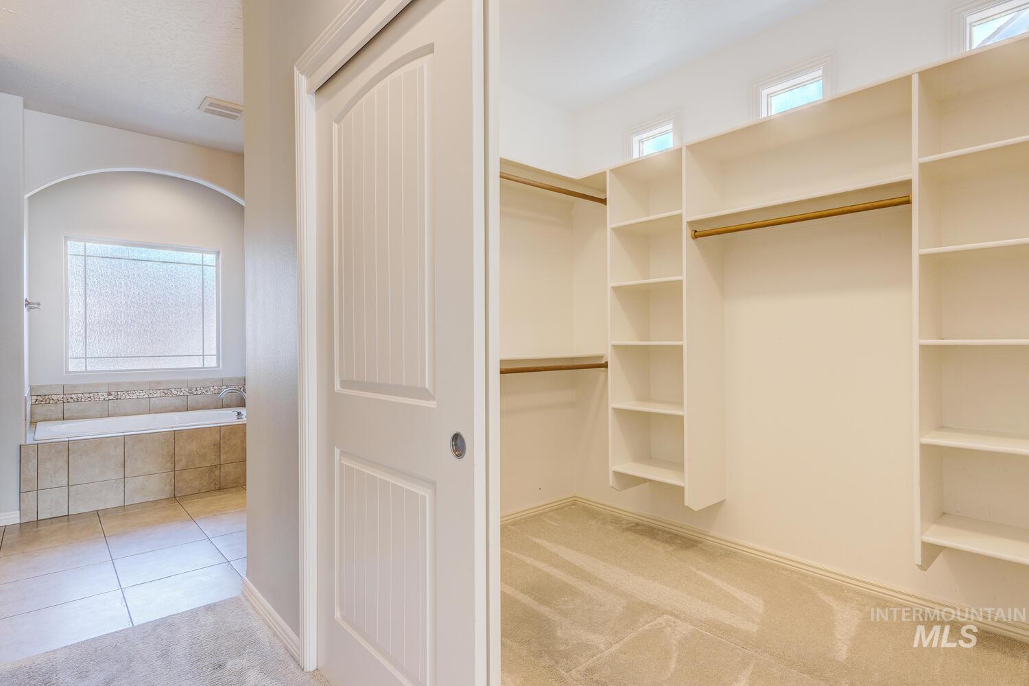 2191 W Ditch Creek Drive, Meridian, Idaho 83646, 3 Bedrooms, 2 Bathrooms, Residential For Sale, Price $669,900, 98967206