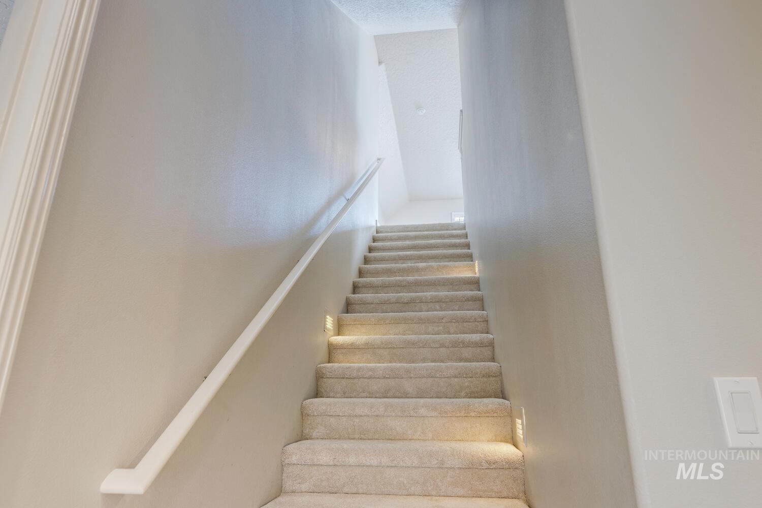 2191 W Ditch Creek Drive, Meridian, Idaho 83646, 3 Bedrooms, 2 Bathrooms, Residential For Sale, Price $669,900, 98967206