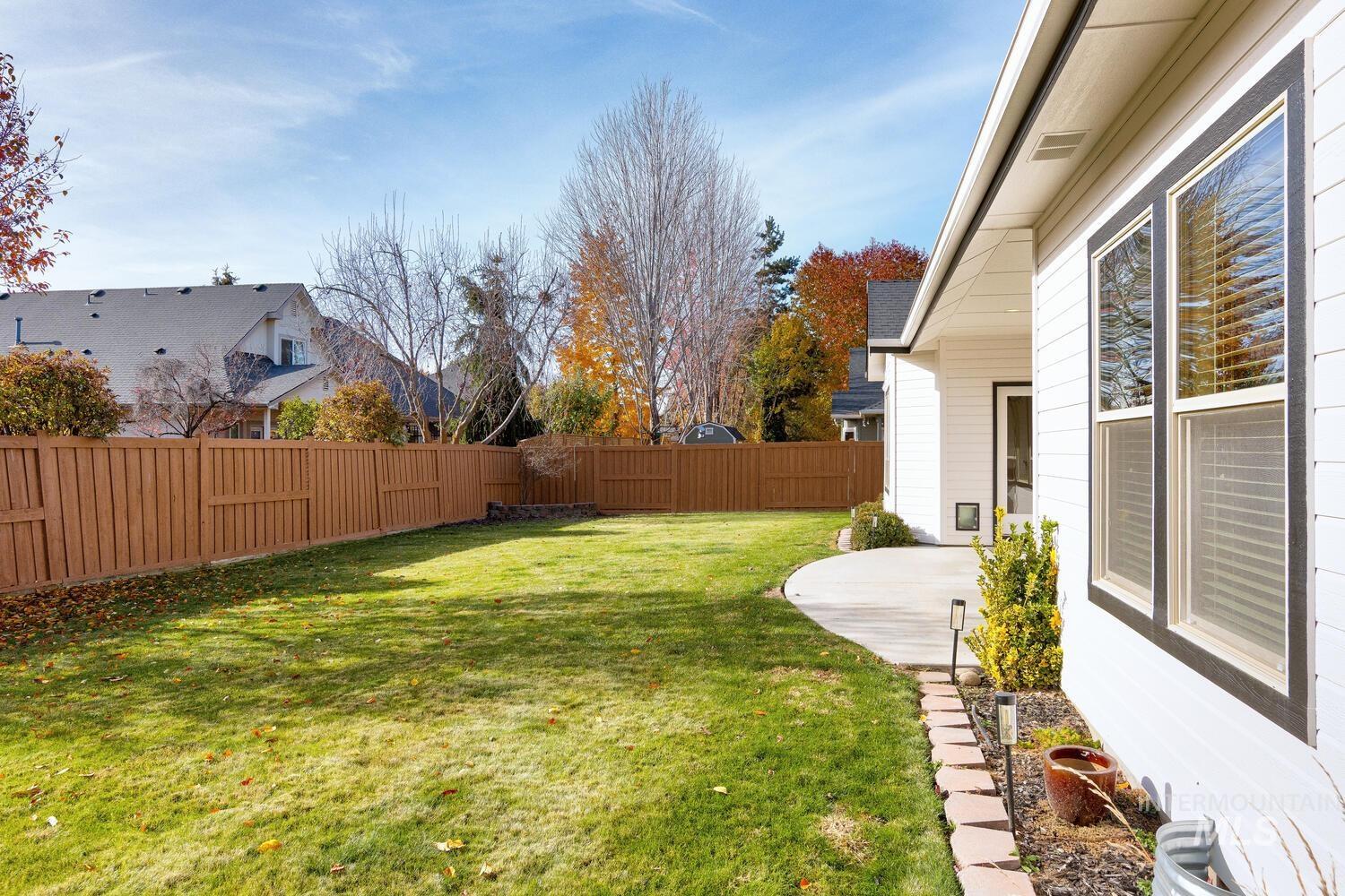 2191 W Ditch Creek Drive, Meridian, Idaho 83646, 3 Bedrooms, 2 Bathrooms, Residential For Sale, Price $669,900, 98967206