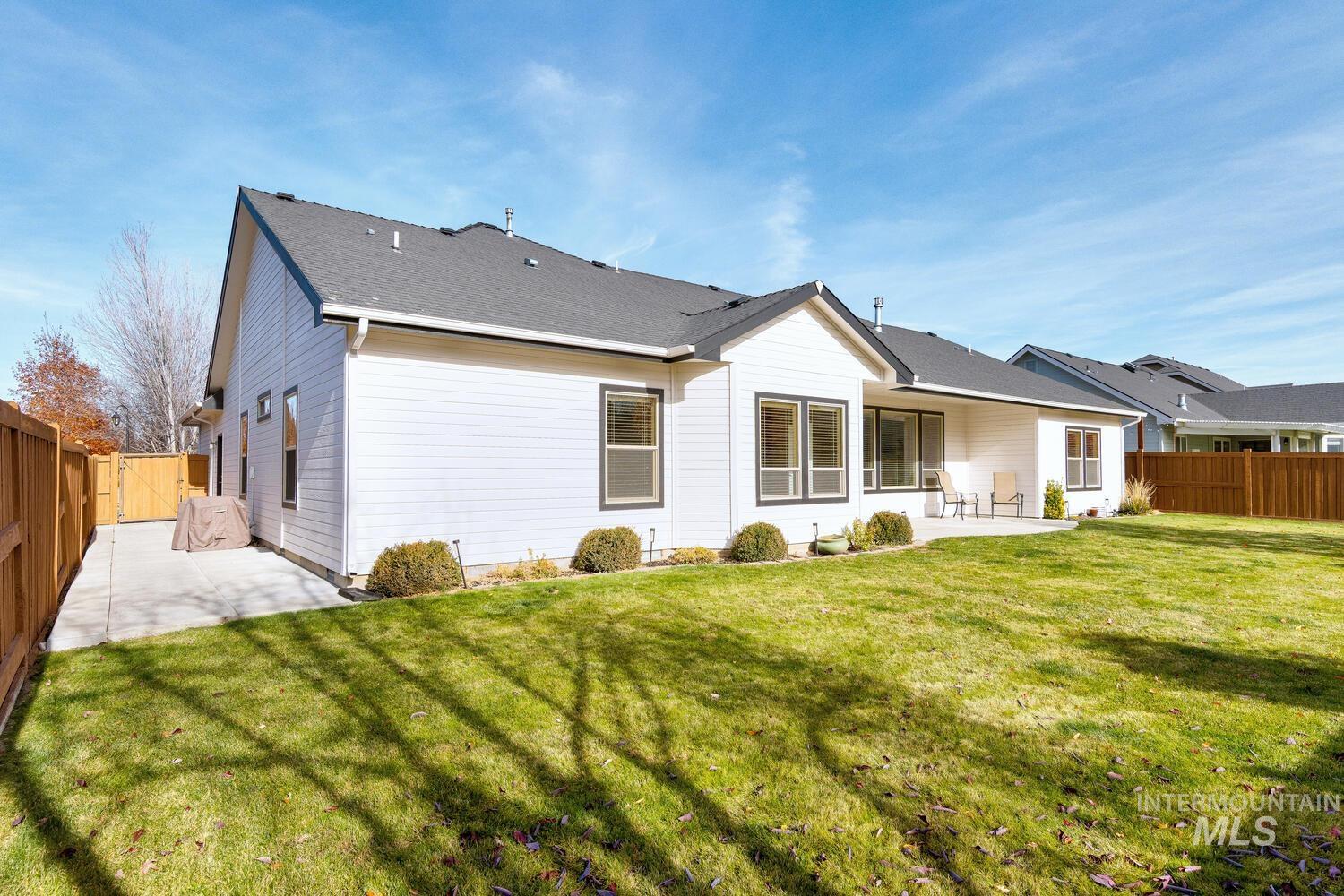 2191 W Ditch Creek Drive, Meridian, Idaho 83646, 3 Bedrooms, 2 Bathrooms, Residential For Sale, Price $669,900, 98967206