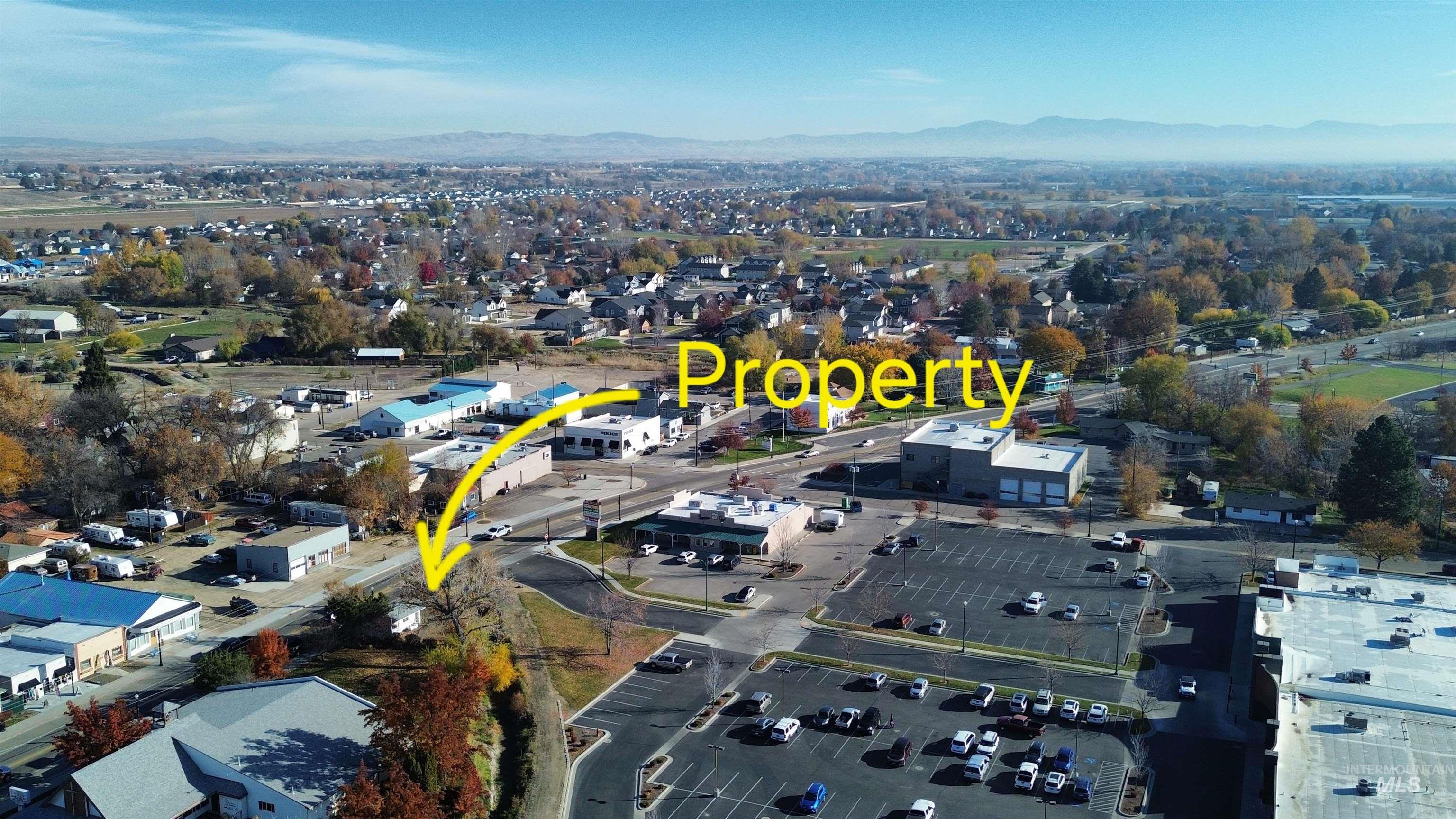 View of property location with a mountain backdrop