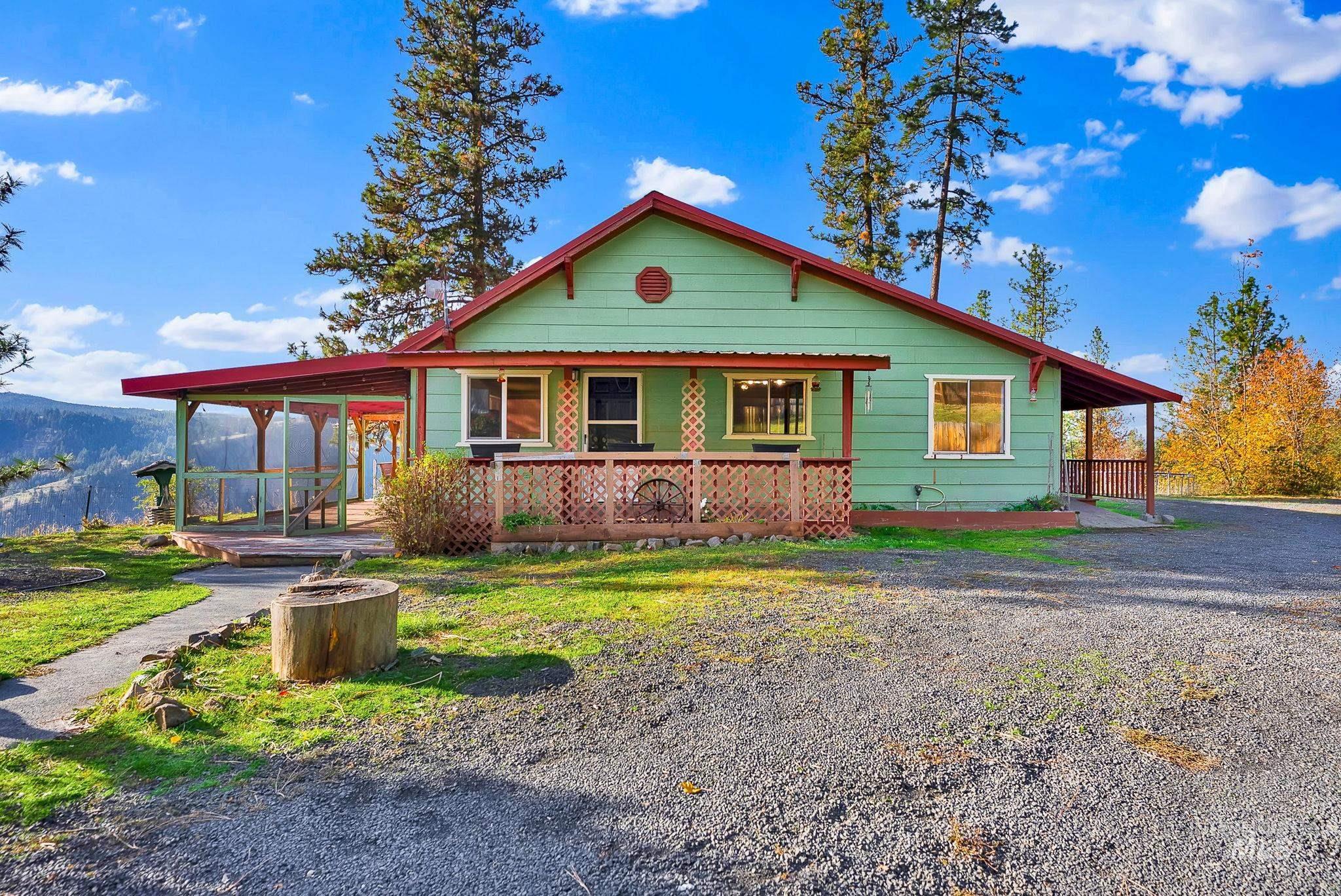 View of front of home with covered porch