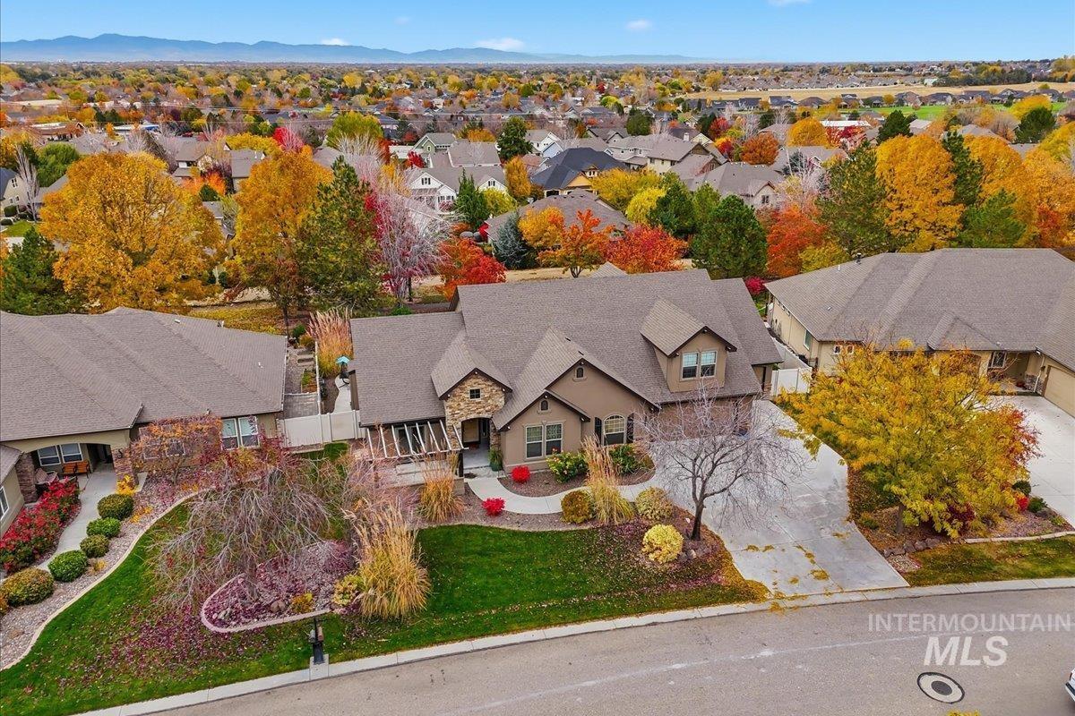 12322 S Essex Way, Nampa, Idaho 83686, 3 Bedrooms, 3 Bathrooms, Residential For Sale, Price $850,000, 98967230