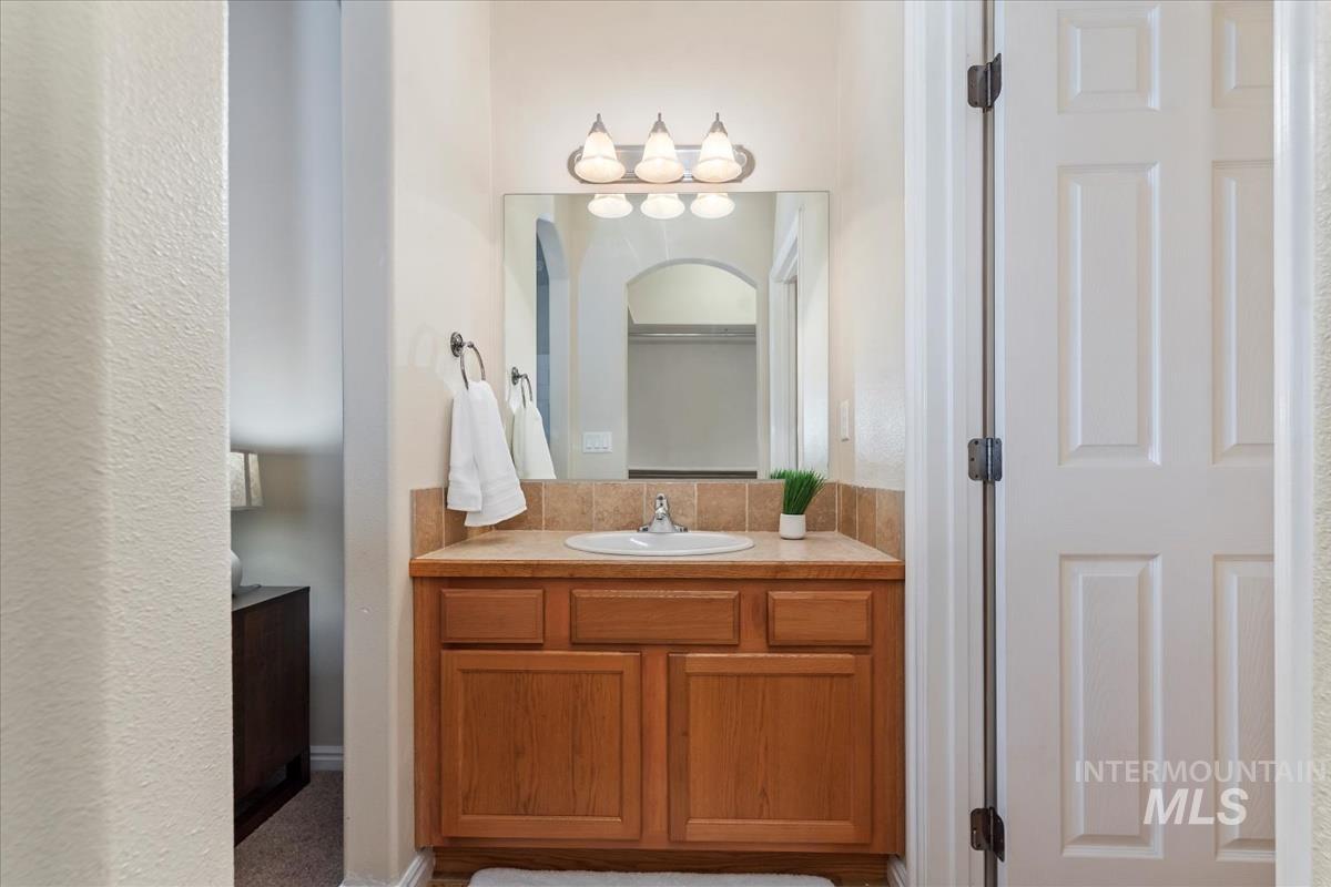 21 Mangum, Donnelly, Idaho 83615, 3 Bedrooms, 2 Bathrooms, Residential For Sale, Price $341,100, 98967235