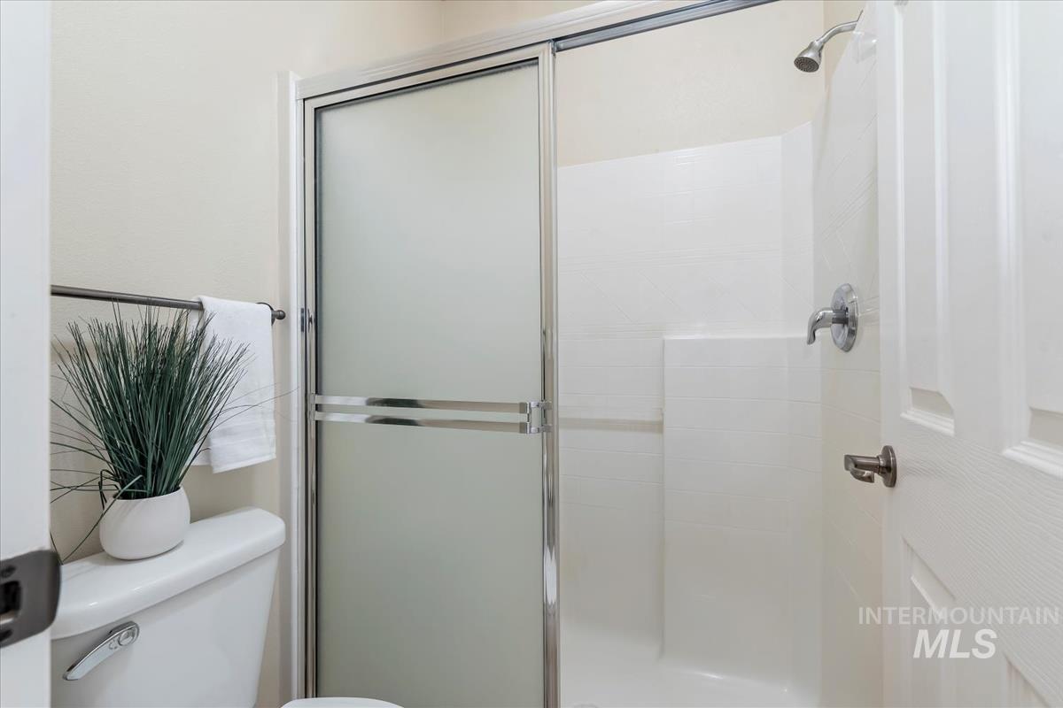 21 Mangum, Donnelly, Idaho 83615, 3 Bedrooms, 2 Bathrooms, Residential For Sale, Price $341,100, 98967235