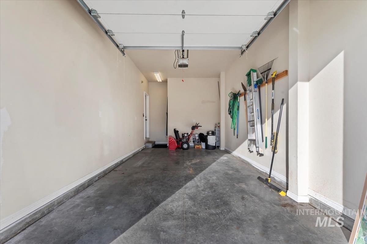 21 Mangum, Donnelly, Idaho 83615, 3 Bedrooms, 2 Bathrooms, Residential For Sale, Price $341,100, 98967235