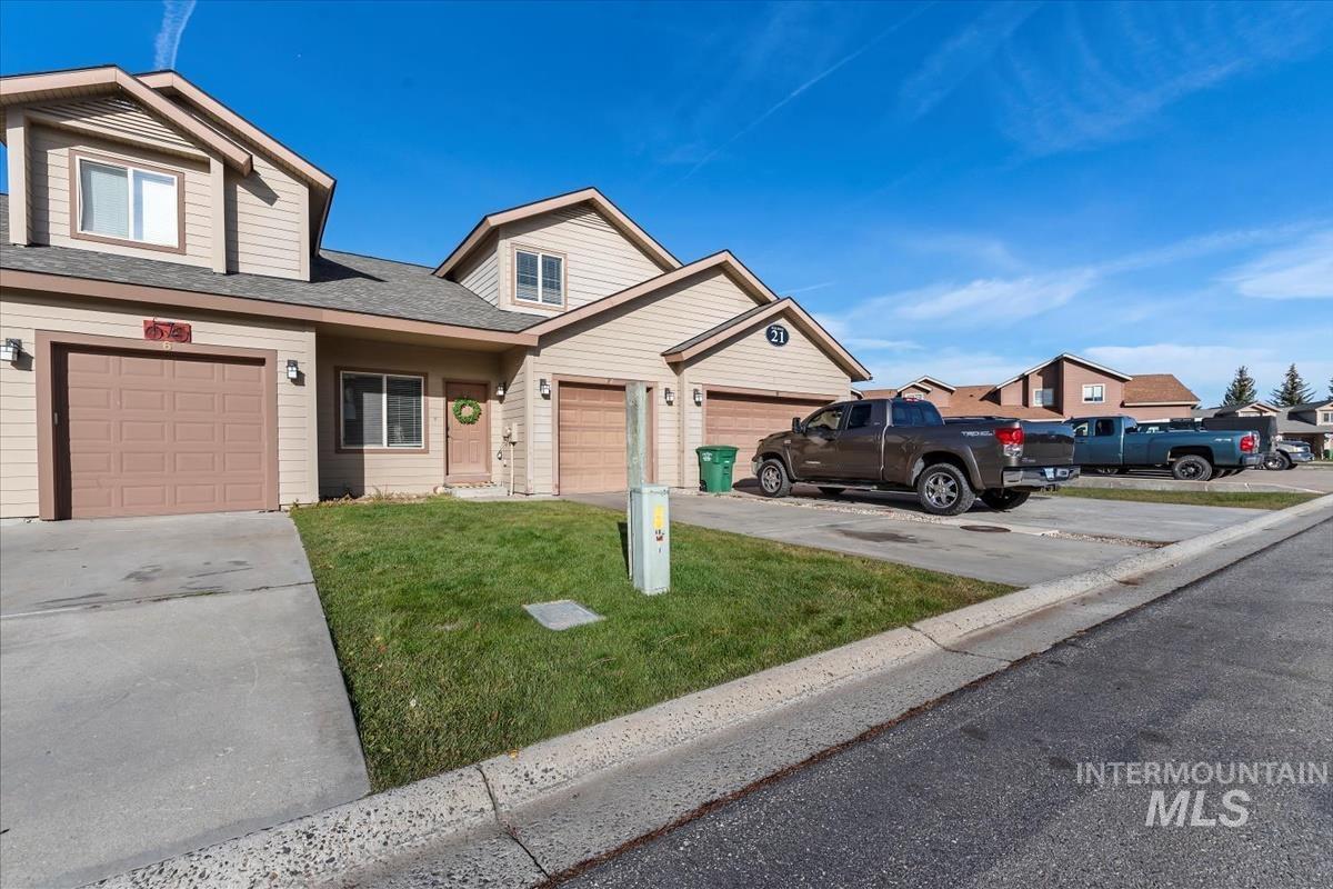 21 Mangum, Donnelly, Idaho 83615, 3 Bedrooms, 2 Bathrooms, Residential For Sale, Price $341,100, 98967235