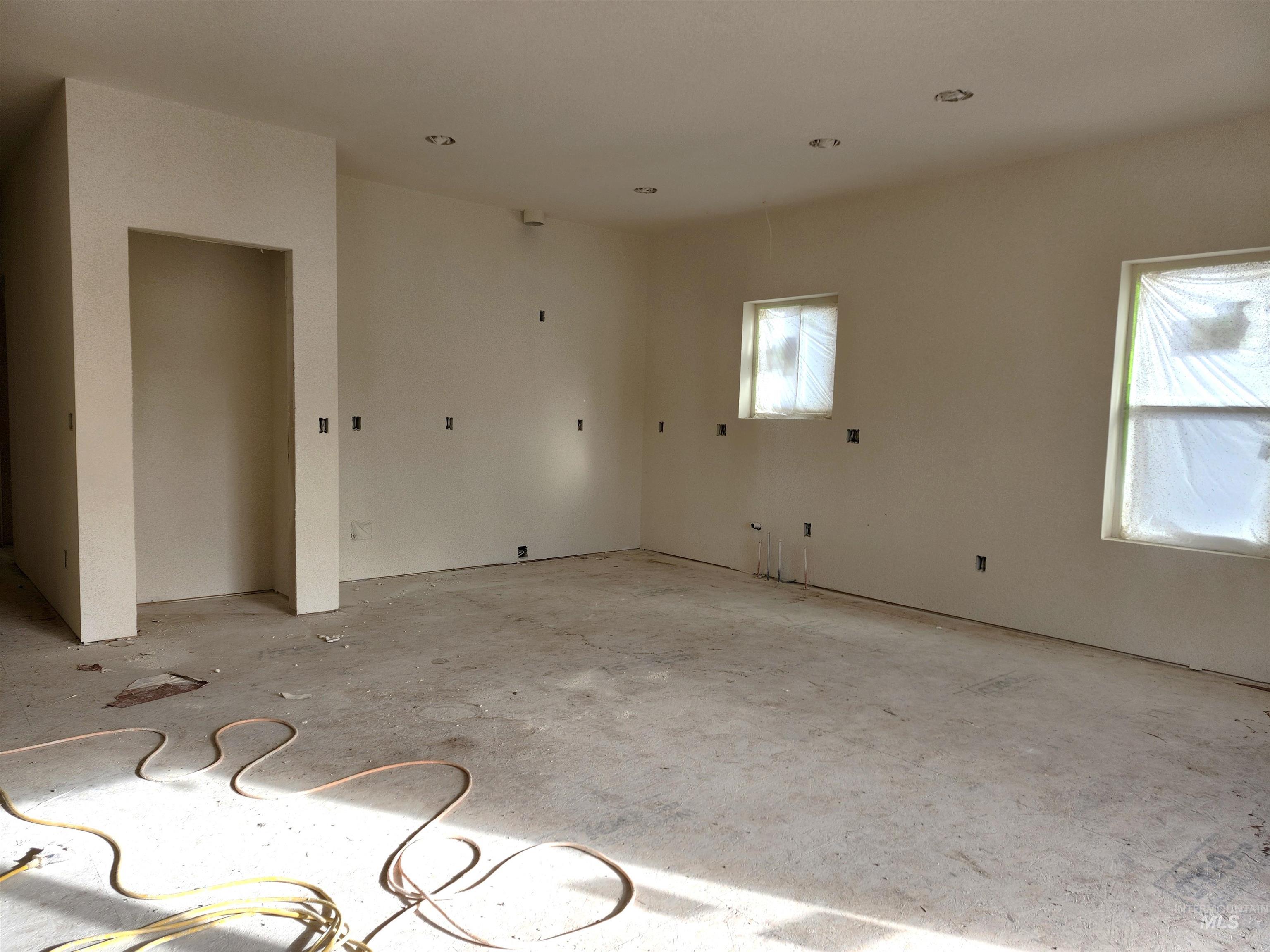 401 Highline Lane, Potlatch, Idaho 83855, 3 Bedrooms, 2 Bathrooms, Residential For Sale, Price $349,000, 98967237