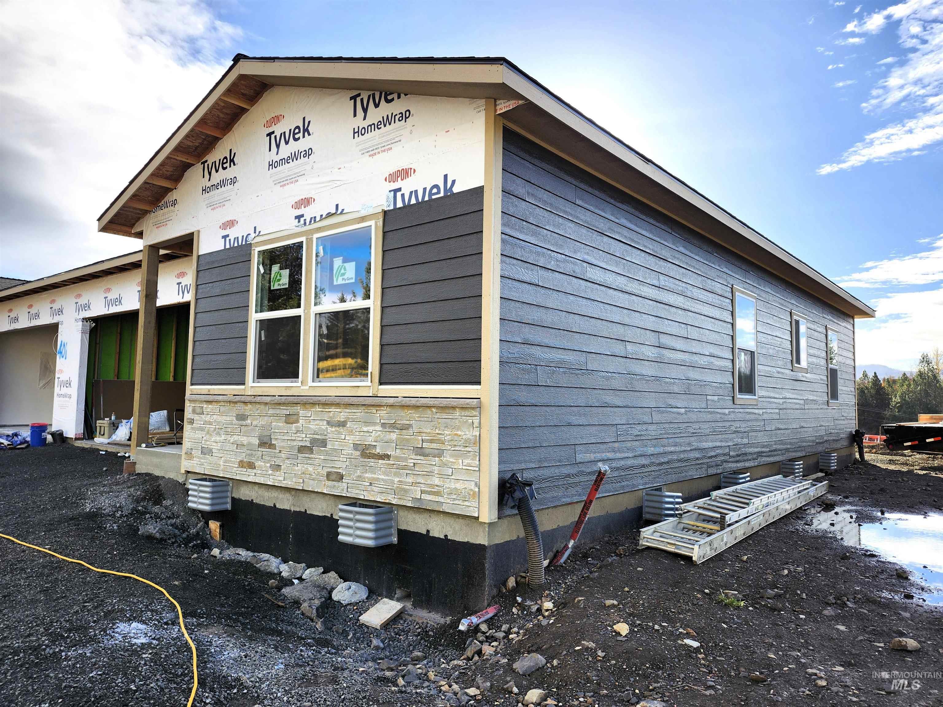 401 Highline Lane, Potlatch, Idaho 83855, 3 Bedrooms, 2 Bathrooms, Residential For Sale, Price $349,000, 98967237