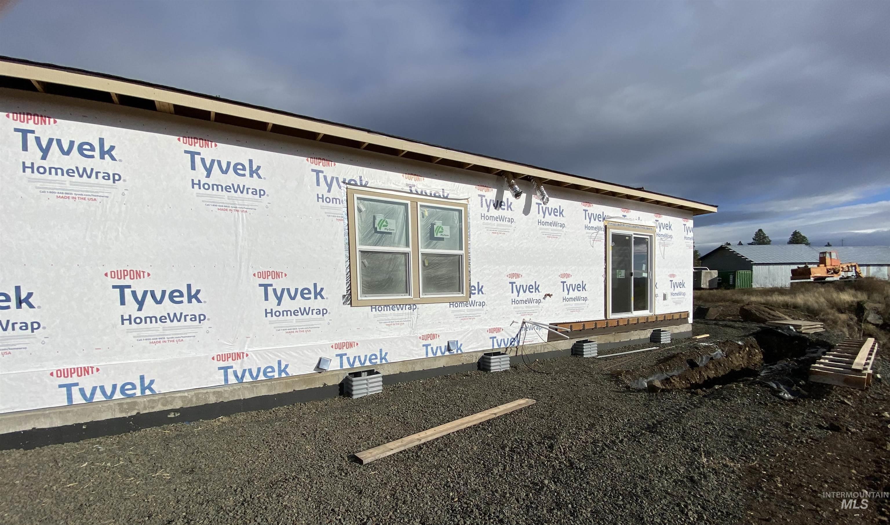 401 Highline Lane, Potlatch, Idaho 83855, 3 Bedrooms, 2 Bathrooms, Residential For Sale, Price $349,000, 98967237