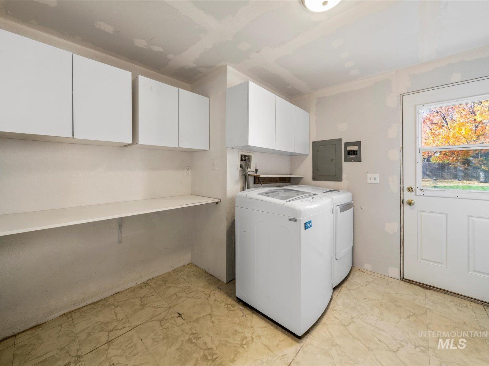 6985 S Valley Heights, Boise, Idaho 83709, 3 Bedrooms, 2 Bathrooms, Residential For Sale, Price $399,000, 98967242