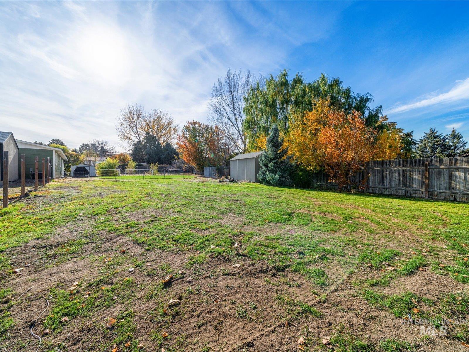 6985 S Valley Heights, Boise, Idaho 83709, 3 Bedrooms, 2 Bathrooms, Residential For Sale, Price $399,000, 98967242