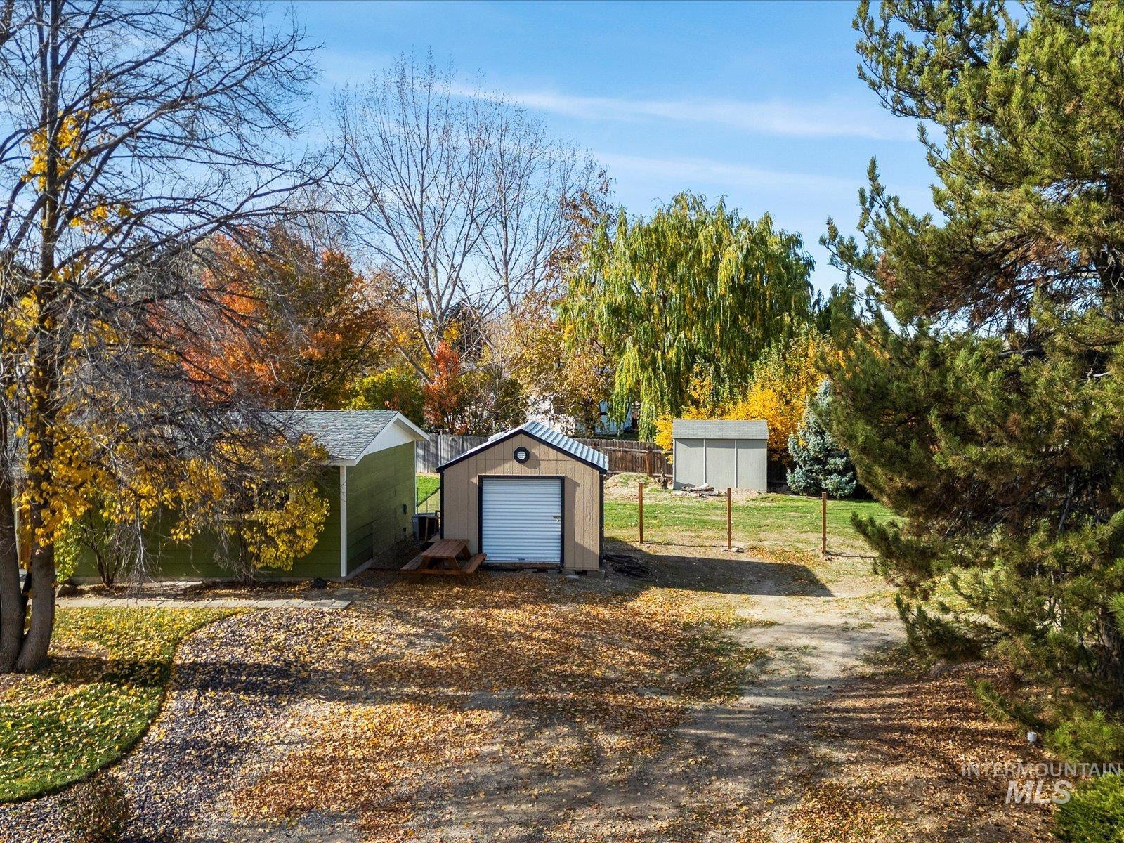 6985 S Valley Heights, Boise, Idaho 83709, 3 Bedrooms, 2 Bathrooms, Residential For Sale, Price $399,000, 98967242