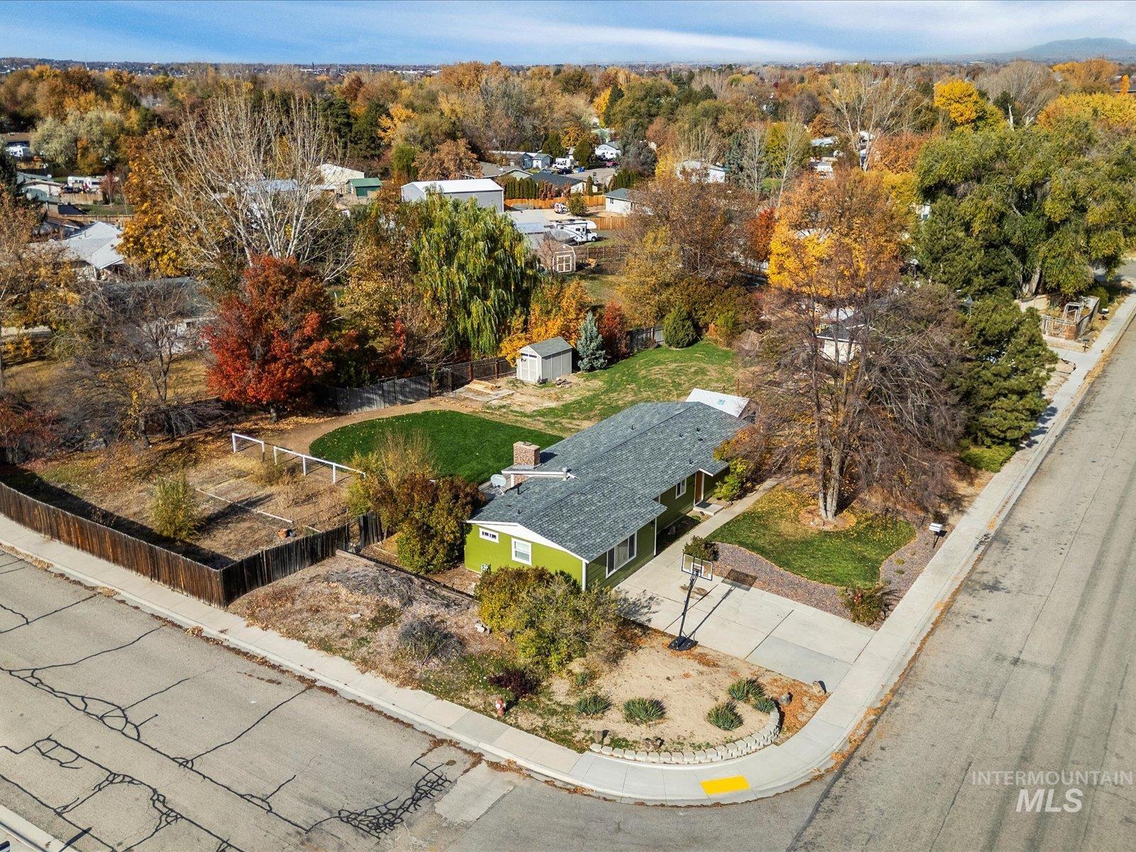 6985 S Valley Heights, Boise, Idaho 83709, 3 Bedrooms, 2 Bathrooms, Residential For Sale, Price $399,000, 98967242