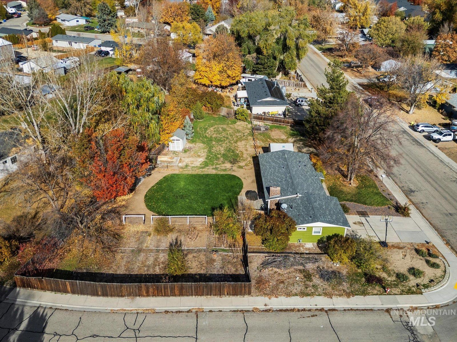 6985 S Valley Heights, Boise, Idaho 83709, 3 Bedrooms, 2 Bathrooms, Residential For Sale, Price $399,000, 98967242