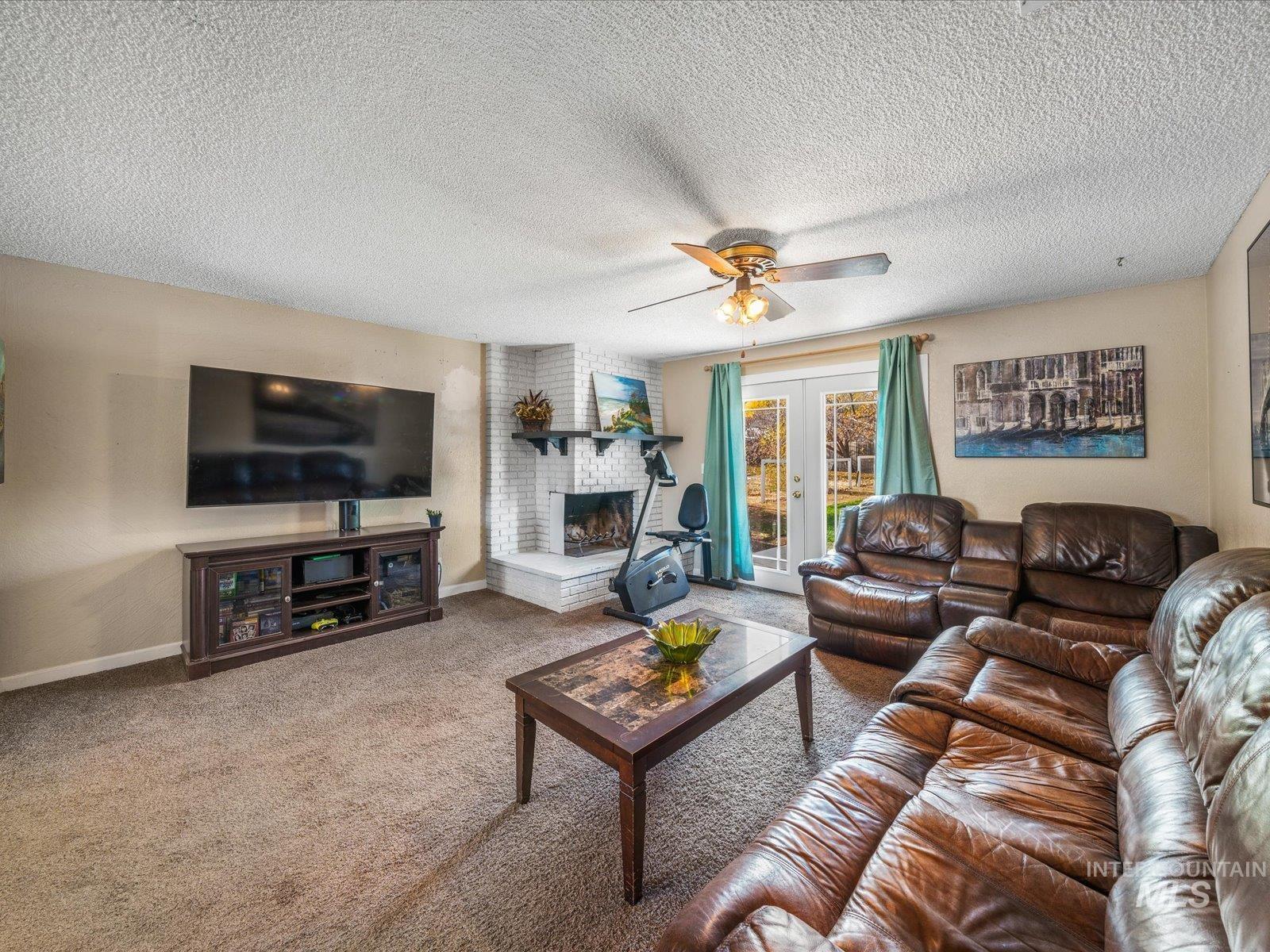 6985 S Valley Heights, Boise, Idaho 83709, 3 Bedrooms, 2 Bathrooms, Residential For Sale, Price $399,000, 98967242