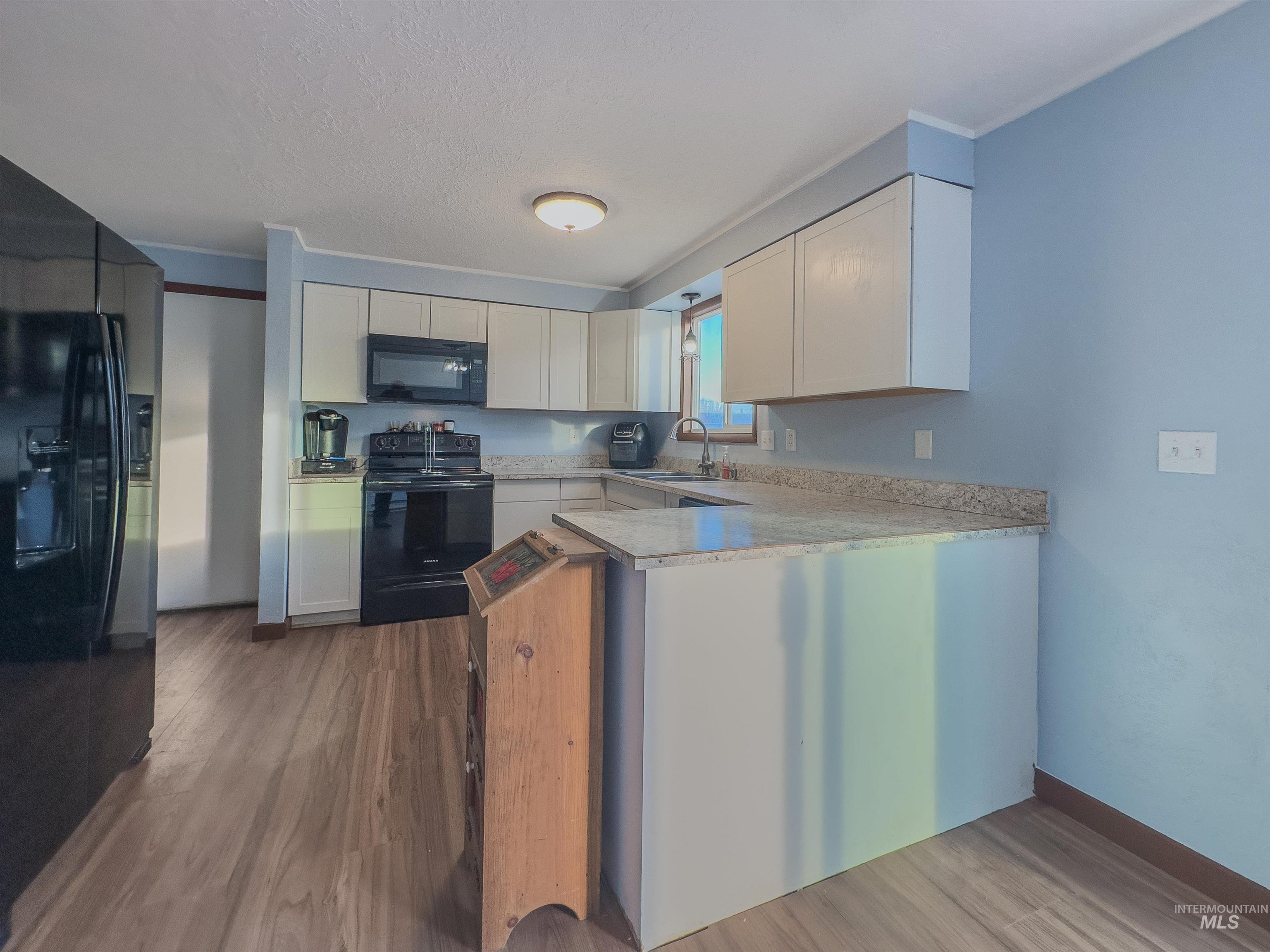 1001 16th Dr, Rupert, Idaho 83350, 3 Bedrooms, 2 Bathrooms, Residential For Sale, Price $250,000, 98967246