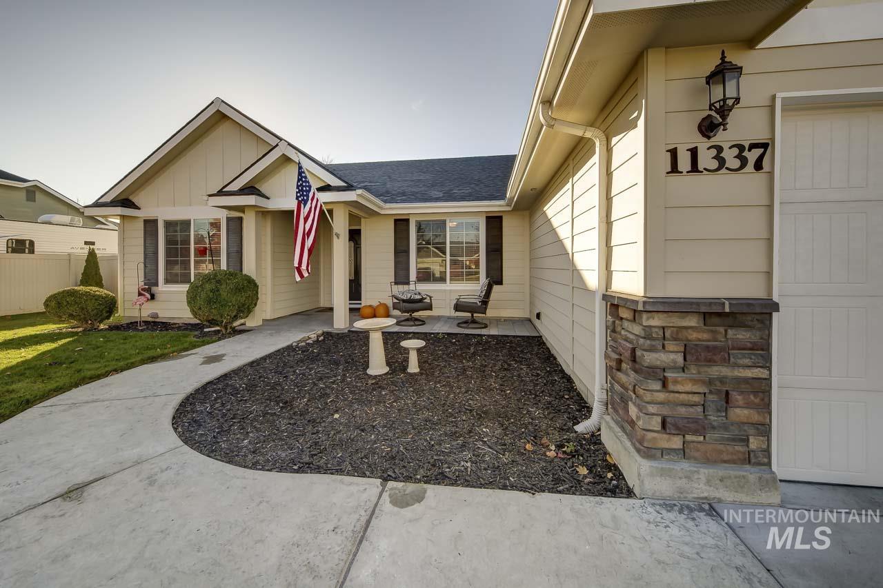 11337 W Radcliff St, Nampa, Idaho 83651, 3 Bedrooms, 2 Bathrooms, Residential For Sale, Price $389,900, 98967249