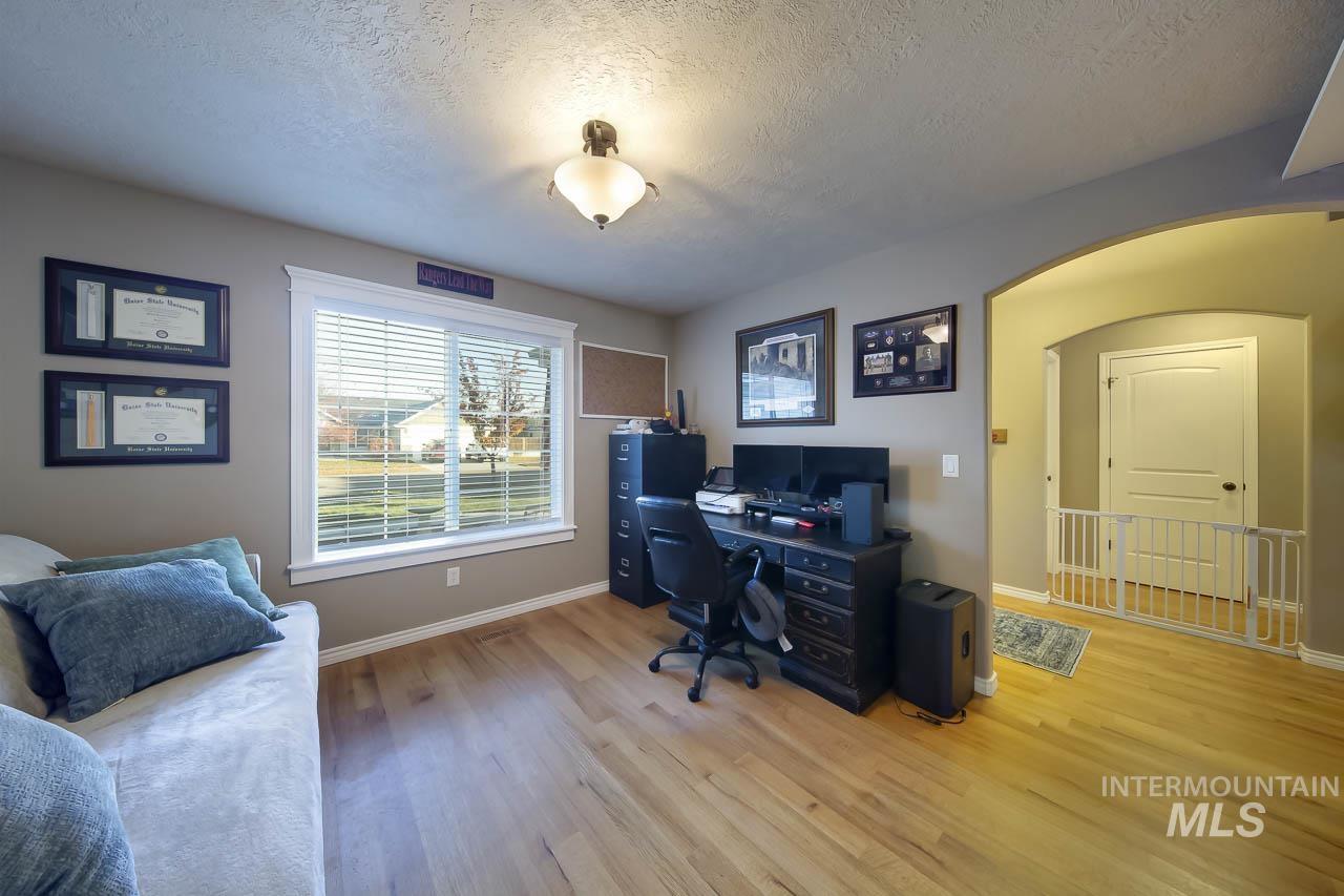 11337 W Radcliff St, Nampa, Idaho 83651, 3 Bedrooms, 2 Bathrooms, Residential For Sale, Price $389,900, 98967249