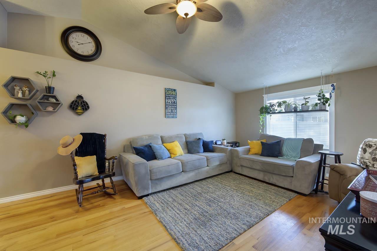 11337 W Radcliff St, Nampa, Idaho 83651, 3 Bedrooms, 2 Bathrooms, Residential For Sale, Price $389,900, 98967249