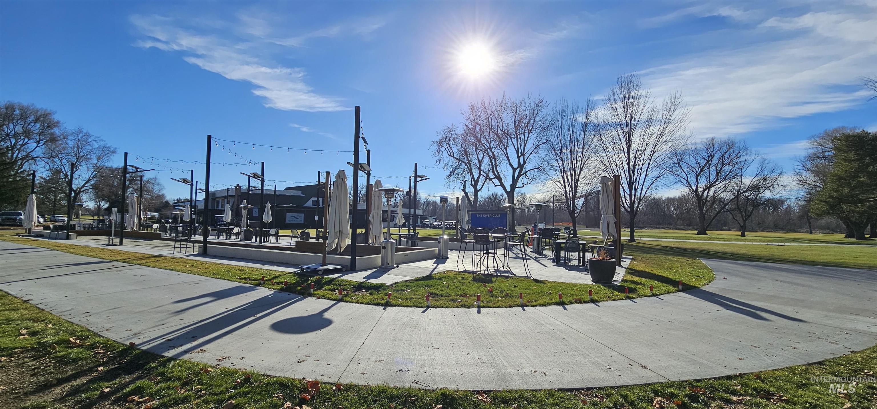 4555 Savannah Ln, Garden City, Idaho 83714, 3 Bedrooms, 3 Bathrooms, Residential For Sale, Price $460,000, 98967250