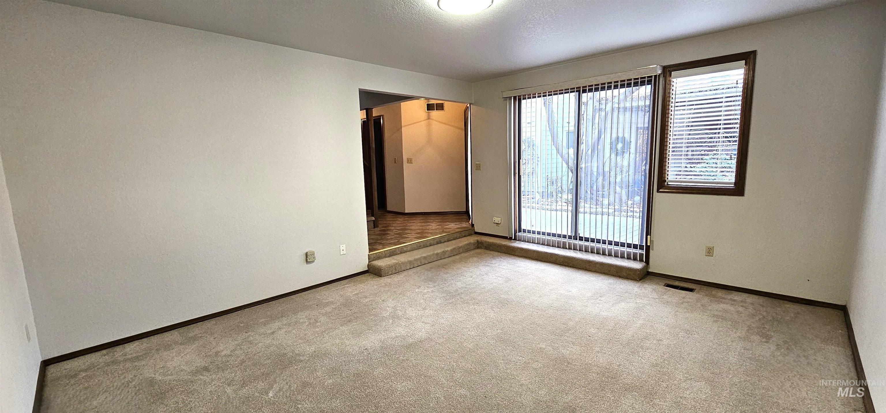 4555 Savannah Ln, Garden City, Idaho 83714, 3 Bedrooms, 3 Bathrooms, Residential For Sale, Price $460,000, 98967250