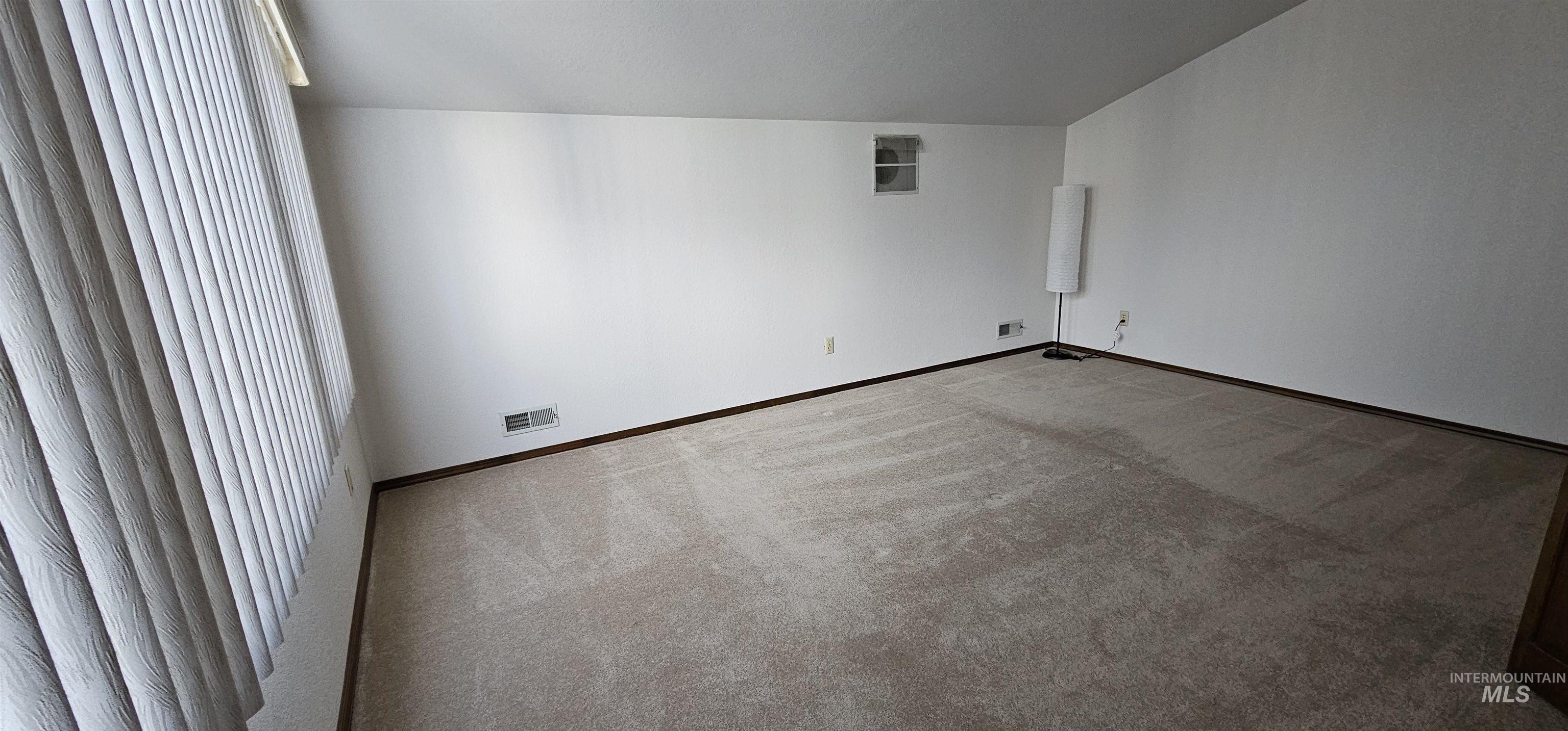 4555 Savannah Ln, Garden City, Idaho 83714, 3 Bedrooms, 3 Bathrooms, Residential For Sale, Price $460,000, 98967250