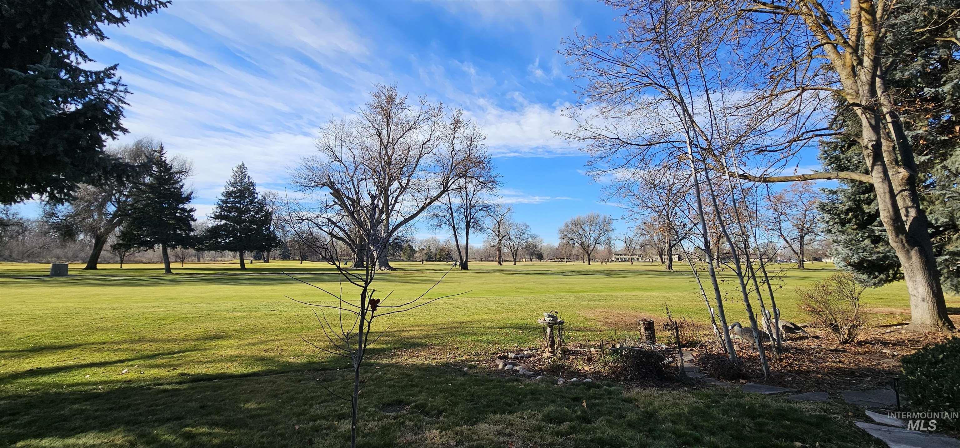 4555 Savannah Ln, Garden City, Idaho 83714, 3 Bedrooms, 3 Bathrooms, Residential For Sale, Price $460,000, 98967250