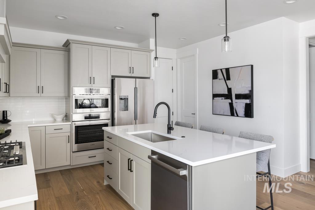 2170 W Freya Ct, Eagle, Idaho 83616, 3 Bedrooms, 2.5 Bathrooms, Residential For Sale, Price $509,900, 98967254