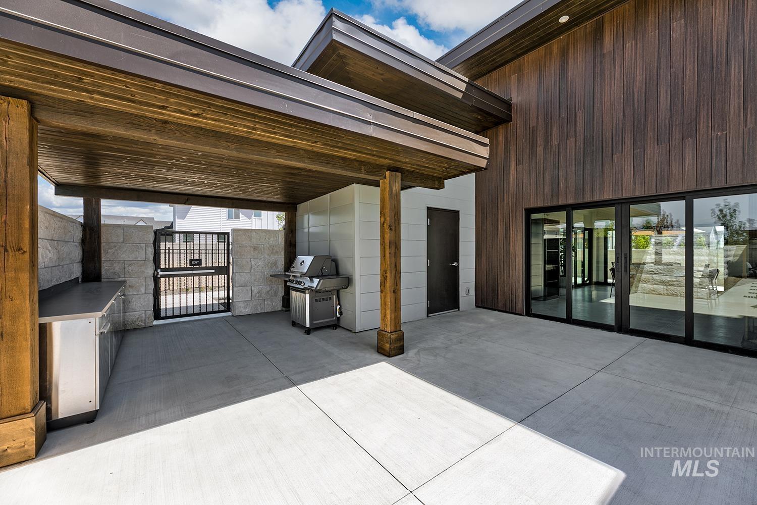 1857 N Big Star Ave, Eagle, Idaho 83616, 4 Bedrooms, 3 Bathrooms, Residential For Sale, Price $468,900, 98967255