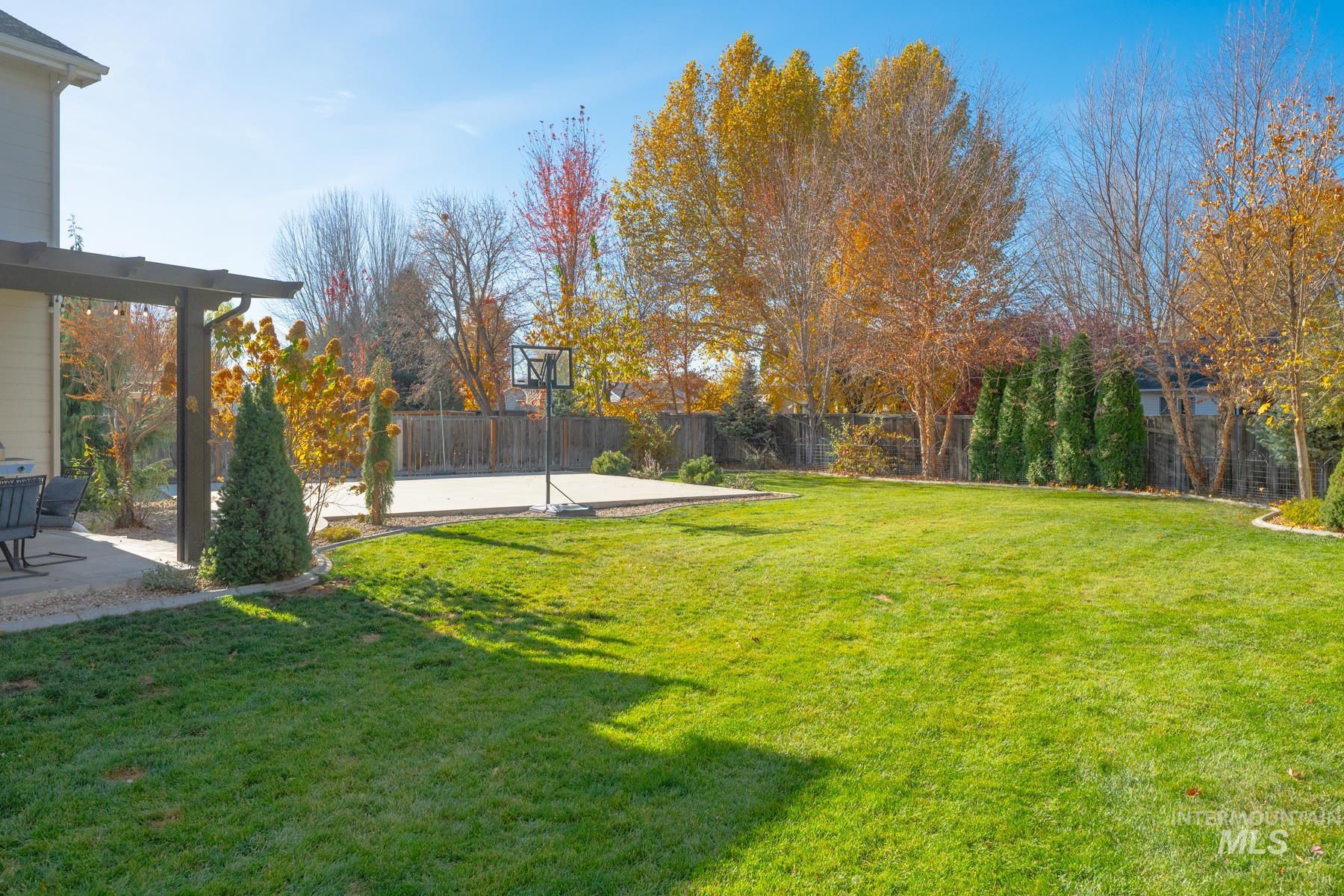 675 N Aspen Lakes Way, Star, Idaho 83669, 4 Bedrooms, 4 Bathrooms, Residential For Sale, Price $662,500, 98967256