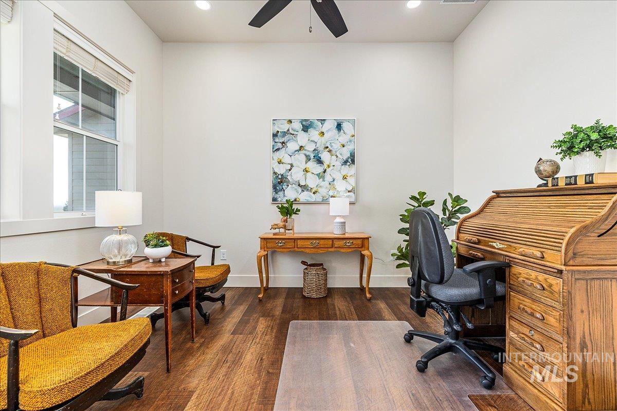 25861 Lon Davis Rd, Parma, Idaho 83660-7247, 3 Bedrooms, 3.5 Bathrooms, Residential For Sale, Price $875,000, 98967261