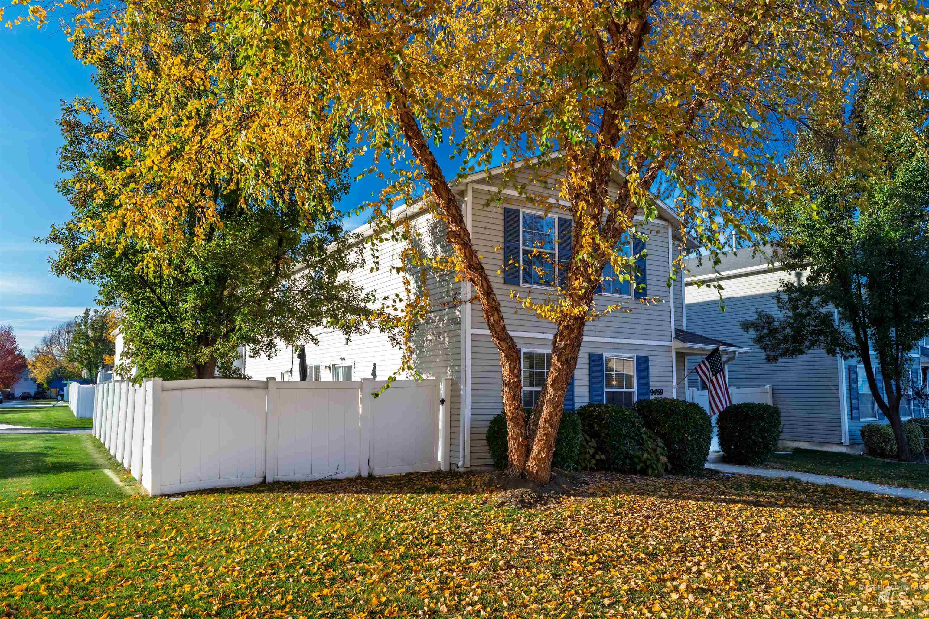 9459 W. Weir Hollis Drive, Boise, Idaho 83709, 3 Bedrooms, 2.5 Bathrooms, Residential For Sale, Price $399,900, 98967262