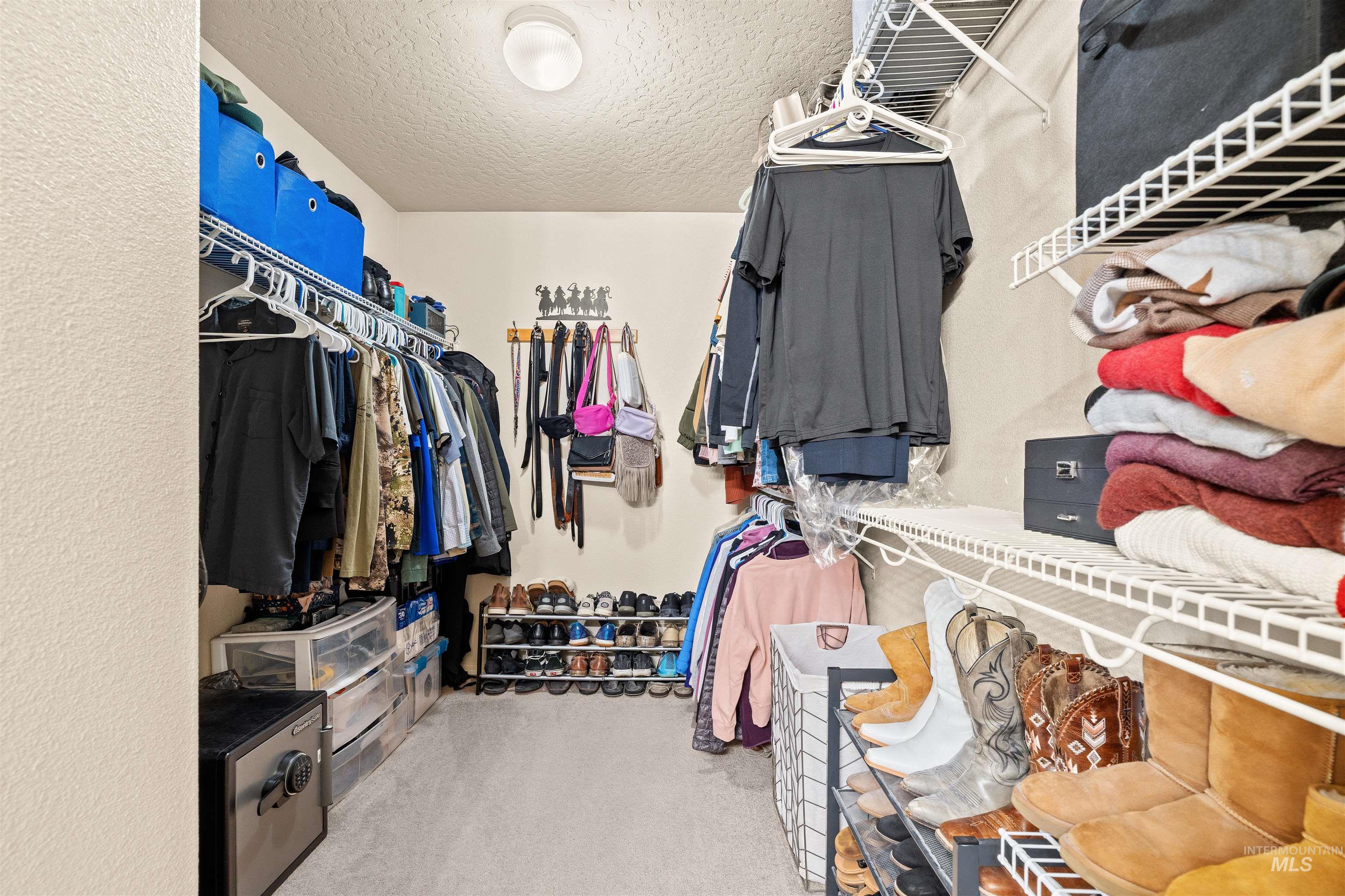 9459 W. Weir Hollis Drive, Boise, Idaho 83709, 3 Bedrooms, 2.5 Bathrooms, Residential For Sale, Price $399,900, 98967262