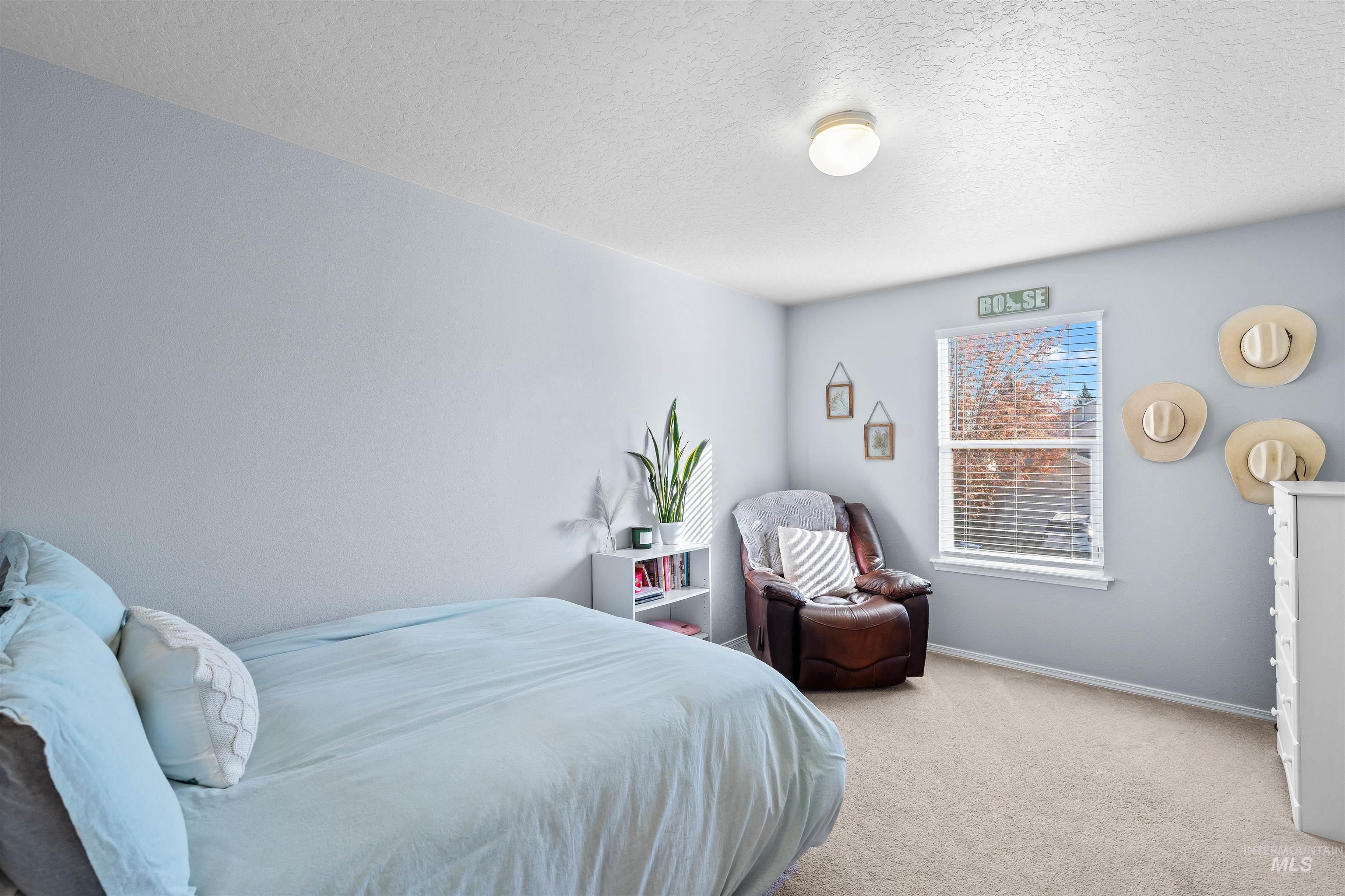 9459 W. Weir Hollis Drive, Boise, Idaho 83709, 3 Bedrooms, 2.5 Bathrooms, Residential For Sale, Price $399,900, 98967262