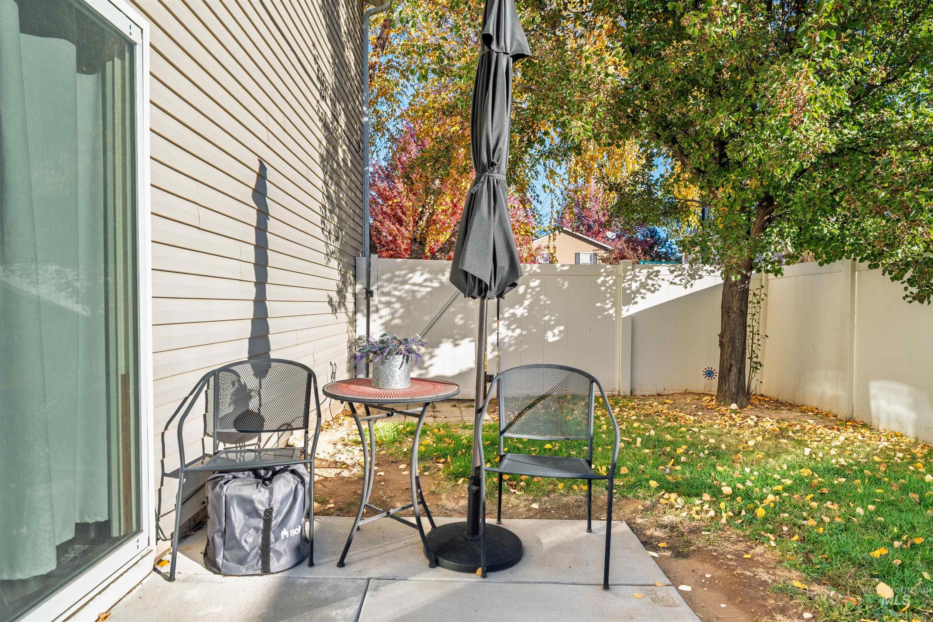 9459 W. Weir Hollis Drive, Boise, Idaho 83709, 3 Bedrooms, 2.5 Bathrooms, Residential For Sale, Price $399,900, 98967262