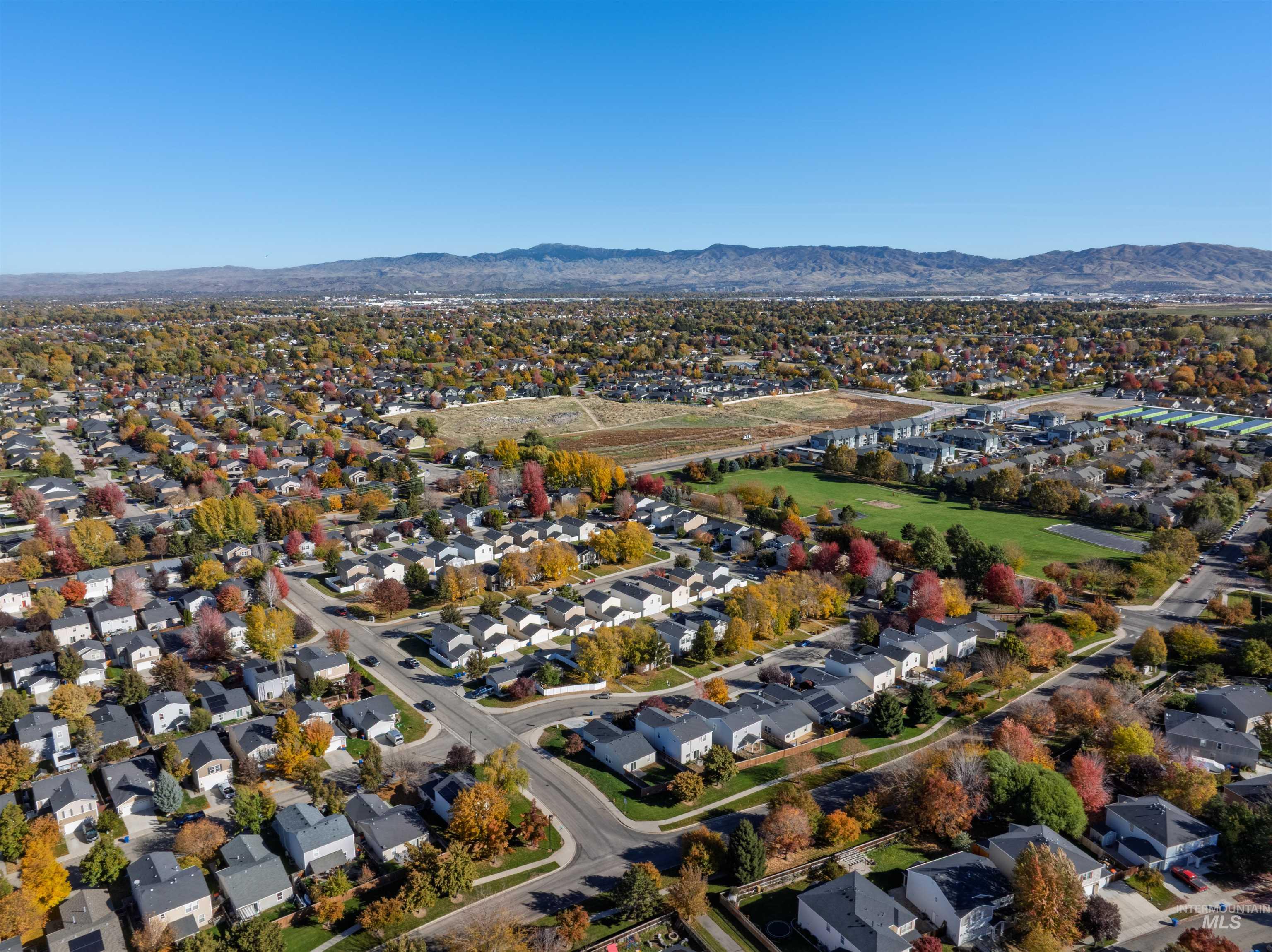 9459 W. Weir Hollis Drive, Boise, Idaho 83709, 3 Bedrooms, 2.5 Bathrooms, Residential For Sale, Price $399,900, 98967262