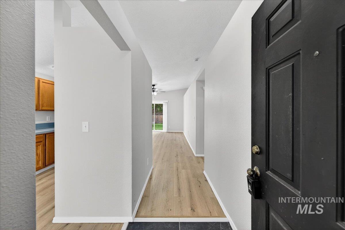 94 S Beechwood Drive, Nampa, Idaho 83651, 3 Bedrooms, 2 Bathrooms, Residential For Sale, Price $339,900, 98967263