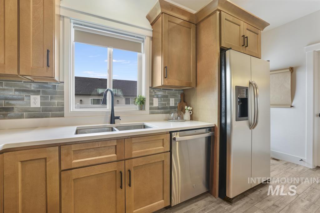 579 Pisces Ct., Twin Falls, Idaho 83301, 4 Bedrooms, 2.5 Bathrooms, Residential For Sale, Price $440,000, 98967264