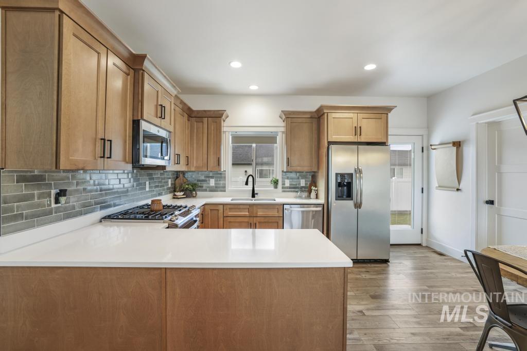 579 Pisces Ct., Twin Falls, Idaho 83301, 4 Bedrooms, 2.5 Bathrooms, Residential For Sale, Price $440,000, 98967264