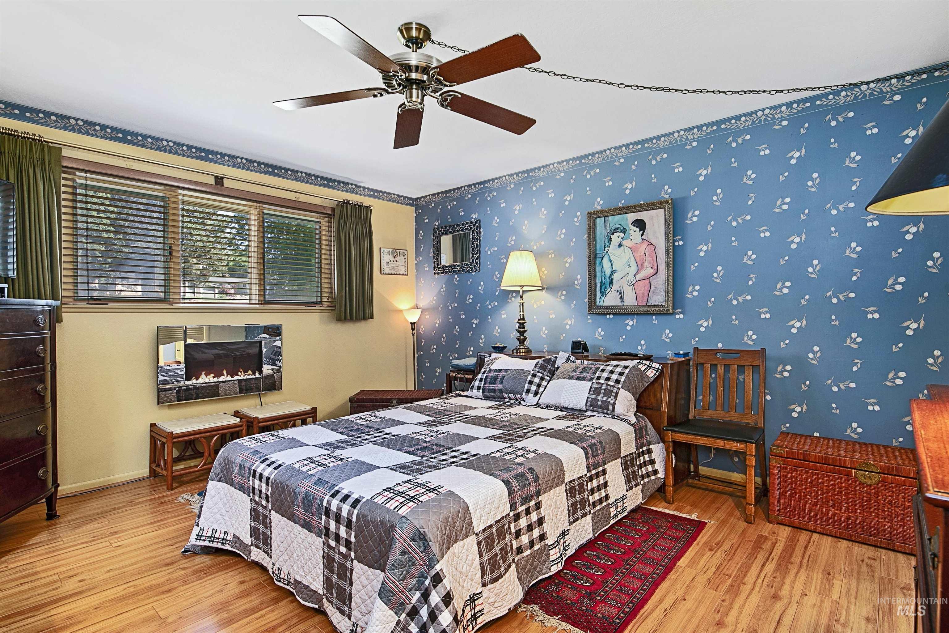 2209 S Ridgeview Way, Boise, Idaho 83712, 3 Bedrooms, 2.5 Bathrooms, Residential For Sale, Price $849,999, 98967269