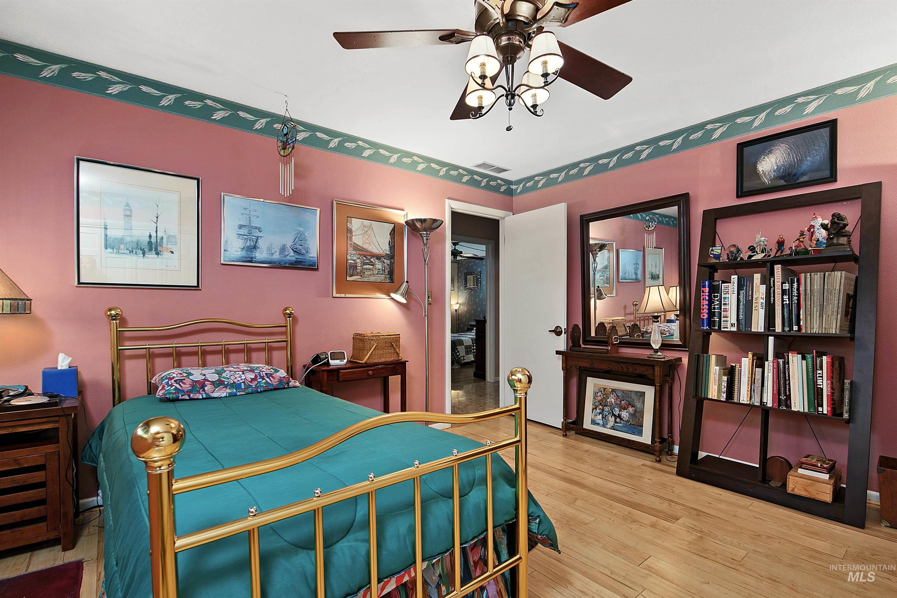 2209 S Ridgeview Way, Boise, Idaho 83712, 3 Bedrooms, 2.5 Bathrooms, Residential For Sale, Price $849,999, 98967269