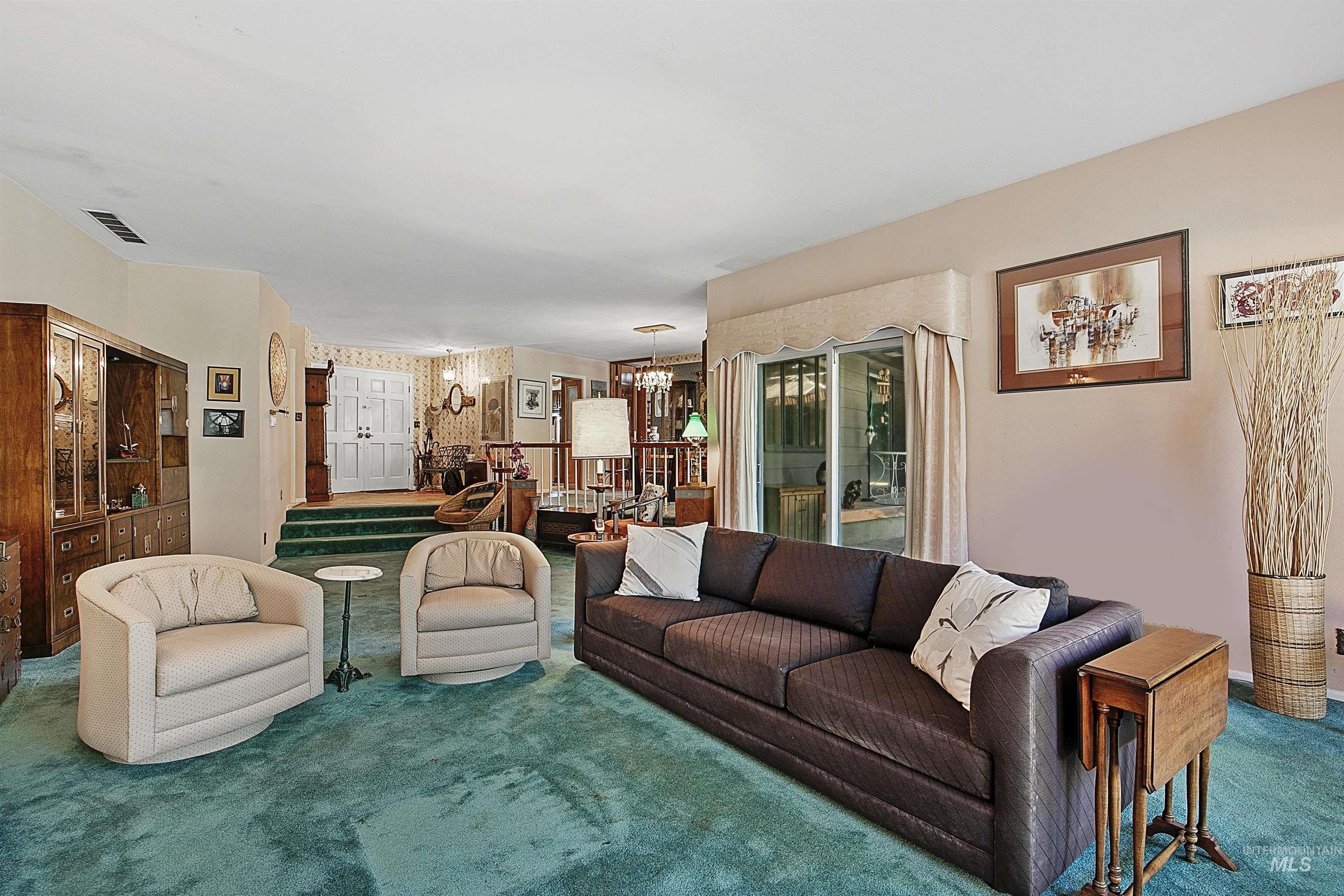 2209 S Ridgeview Way, Boise, Idaho 83712, 3 Bedrooms, 2.5 Bathrooms, Residential For Sale, Price $849,999, 98967269