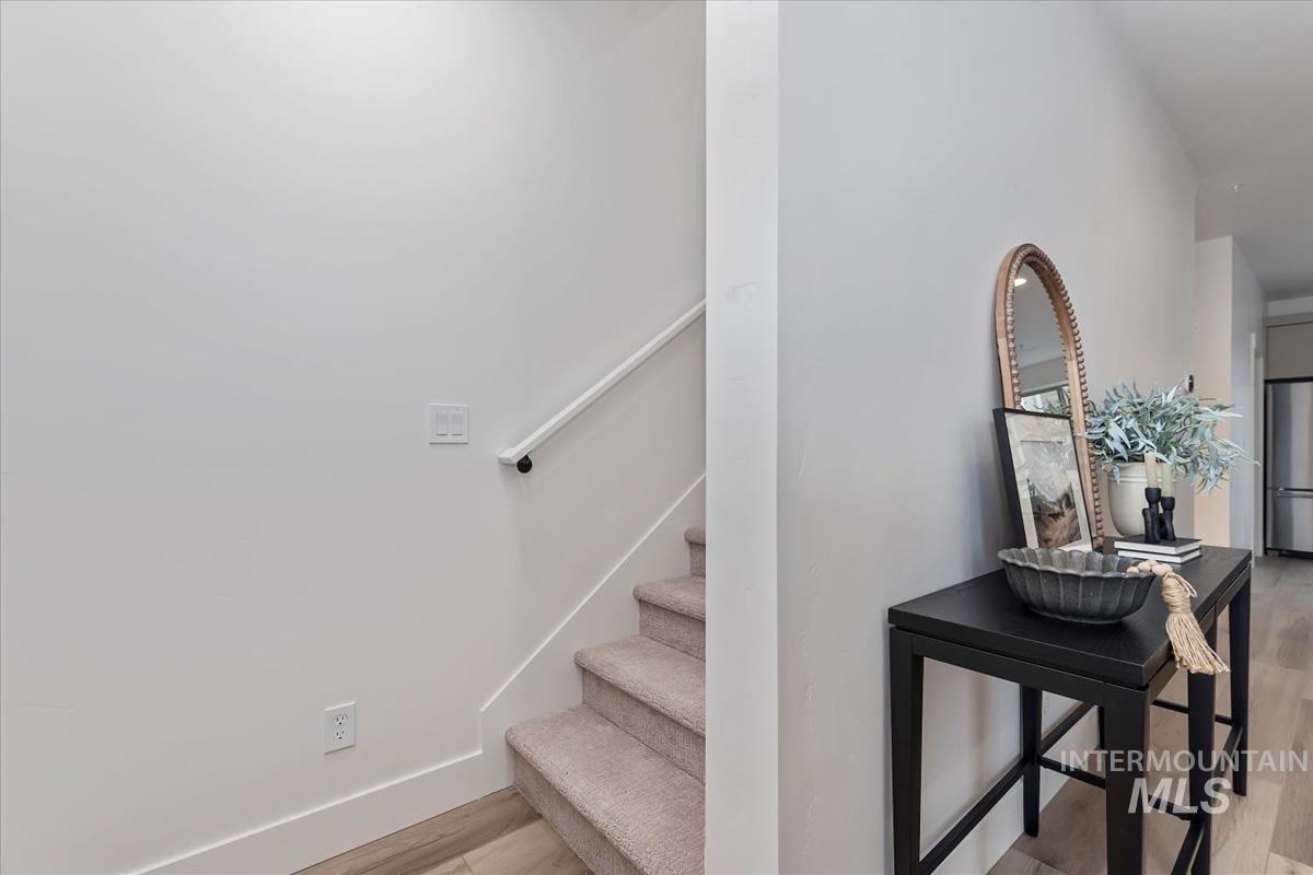 1659 W Burlison Ln., Boise, Idaho 83705, 3 Bedrooms, 3.5 Bathrooms, Residential For Sale, Price $469,880, 98967273