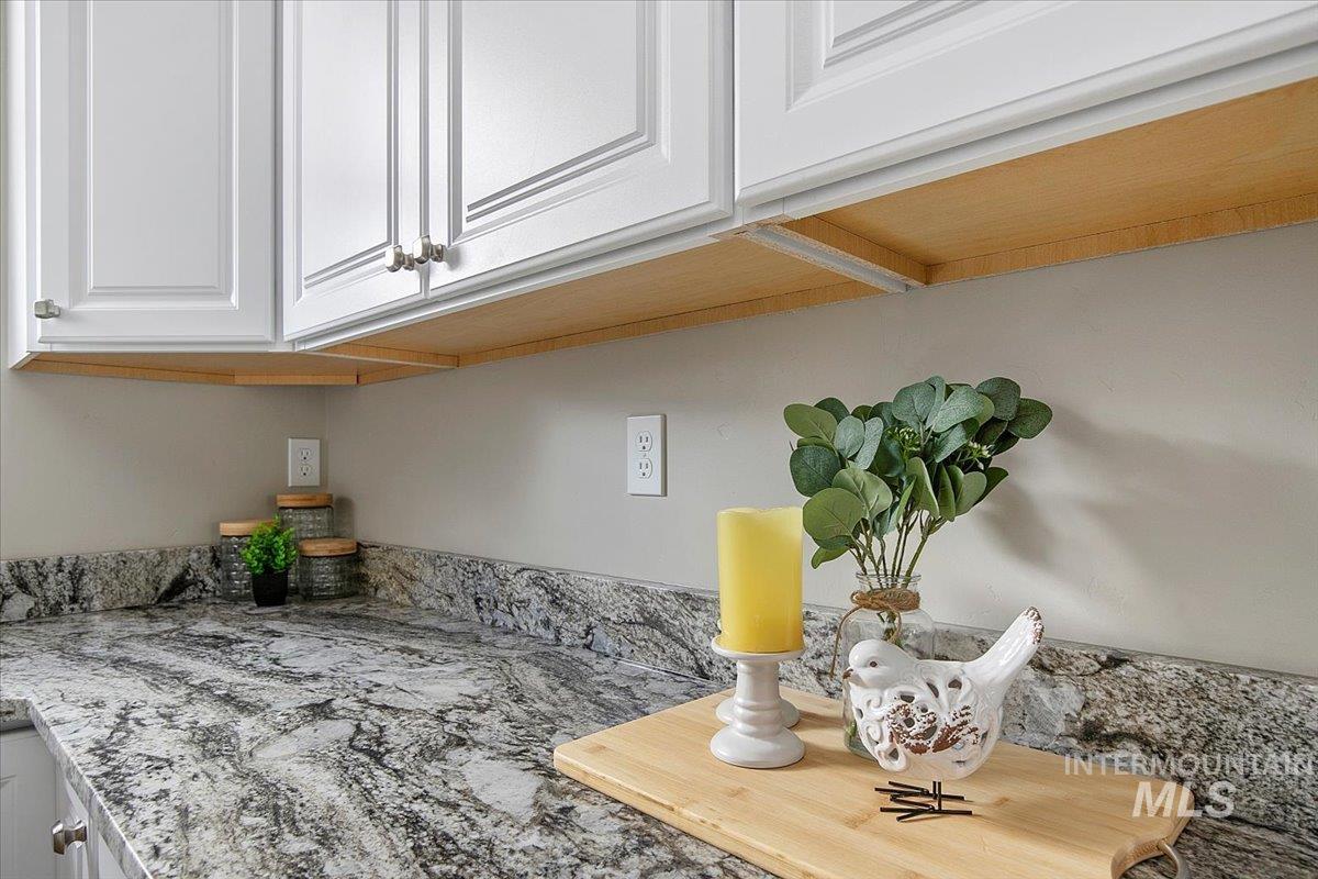 35 Wapiti Court, Garden Valley, Idaho 83622, 4 Bedrooms, 2.5 Bathrooms, Residential For Sale, Price $699,000, 98967274