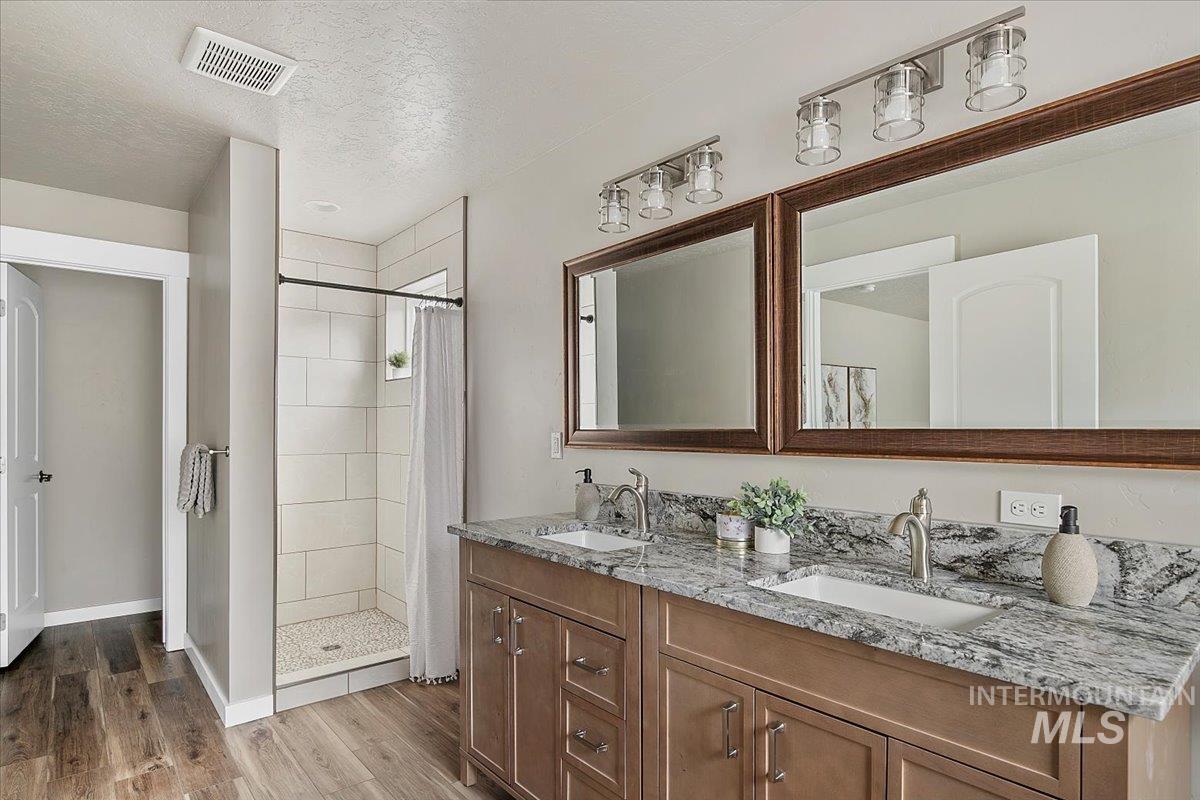 35 Wapiti Court, Garden Valley, Idaho 83622, 4 Bedrooms, 2.5 Bathrooms, Residential For Sale, Price $699,000, 98967274