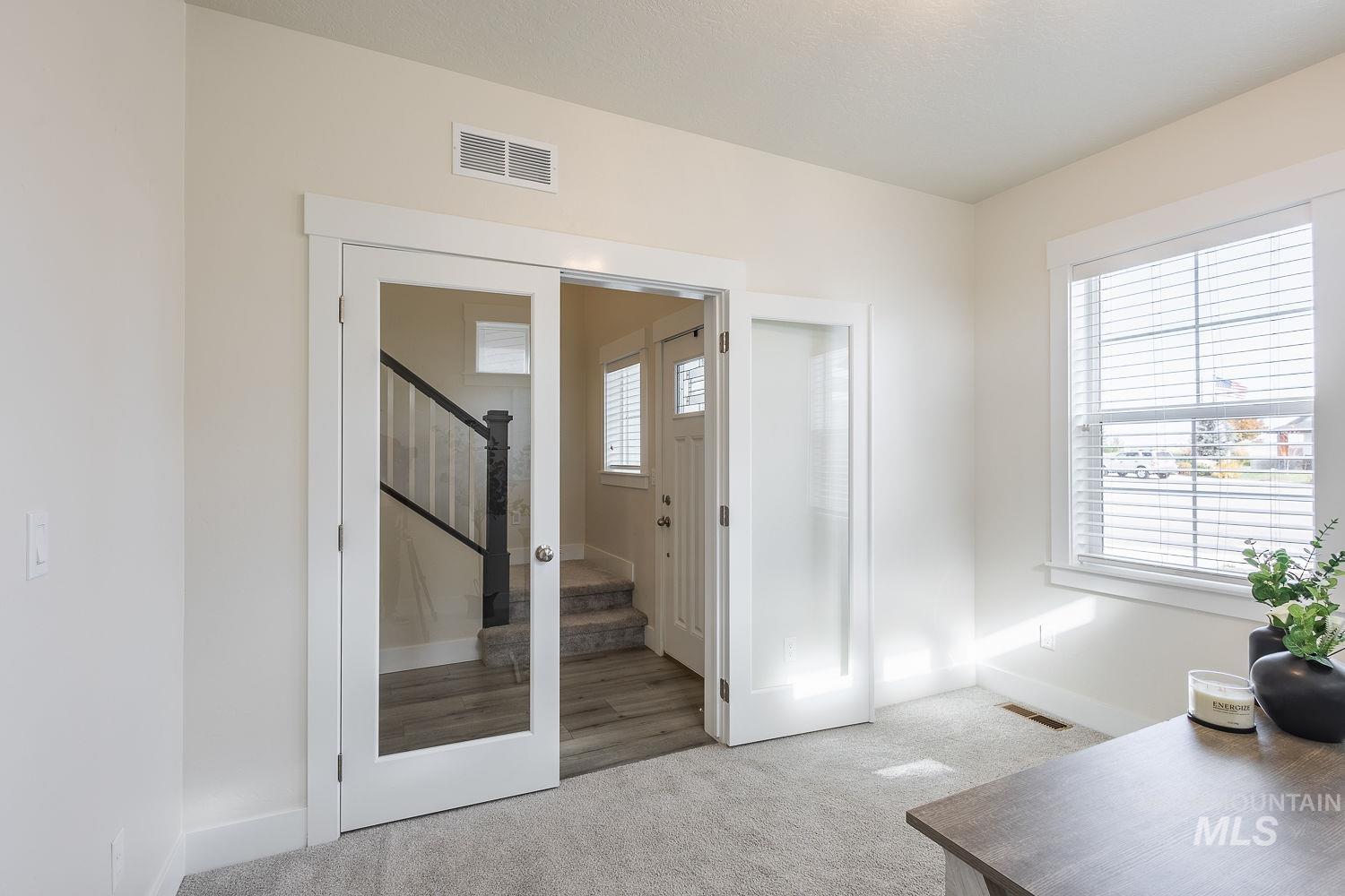 20139 Carbondale Ave, Caldwell, Idaho 83605, 4 Bedrooms, 2.5 Bathrooms, Residential For Sale, Price $549,000, 98967275