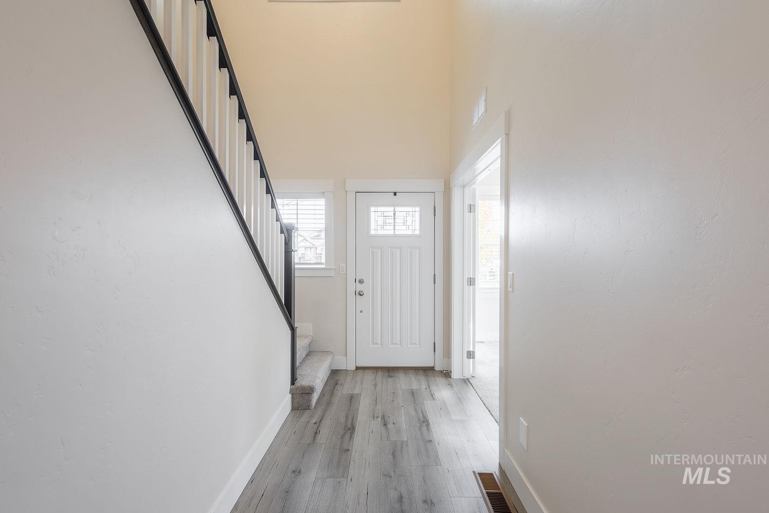 20139 Carbondale Ave, Caldwell, Idaho 83605, 4 Bedrooms, 2.5 Bathrooms, Residential For Sale, Price $549,000, 98967275